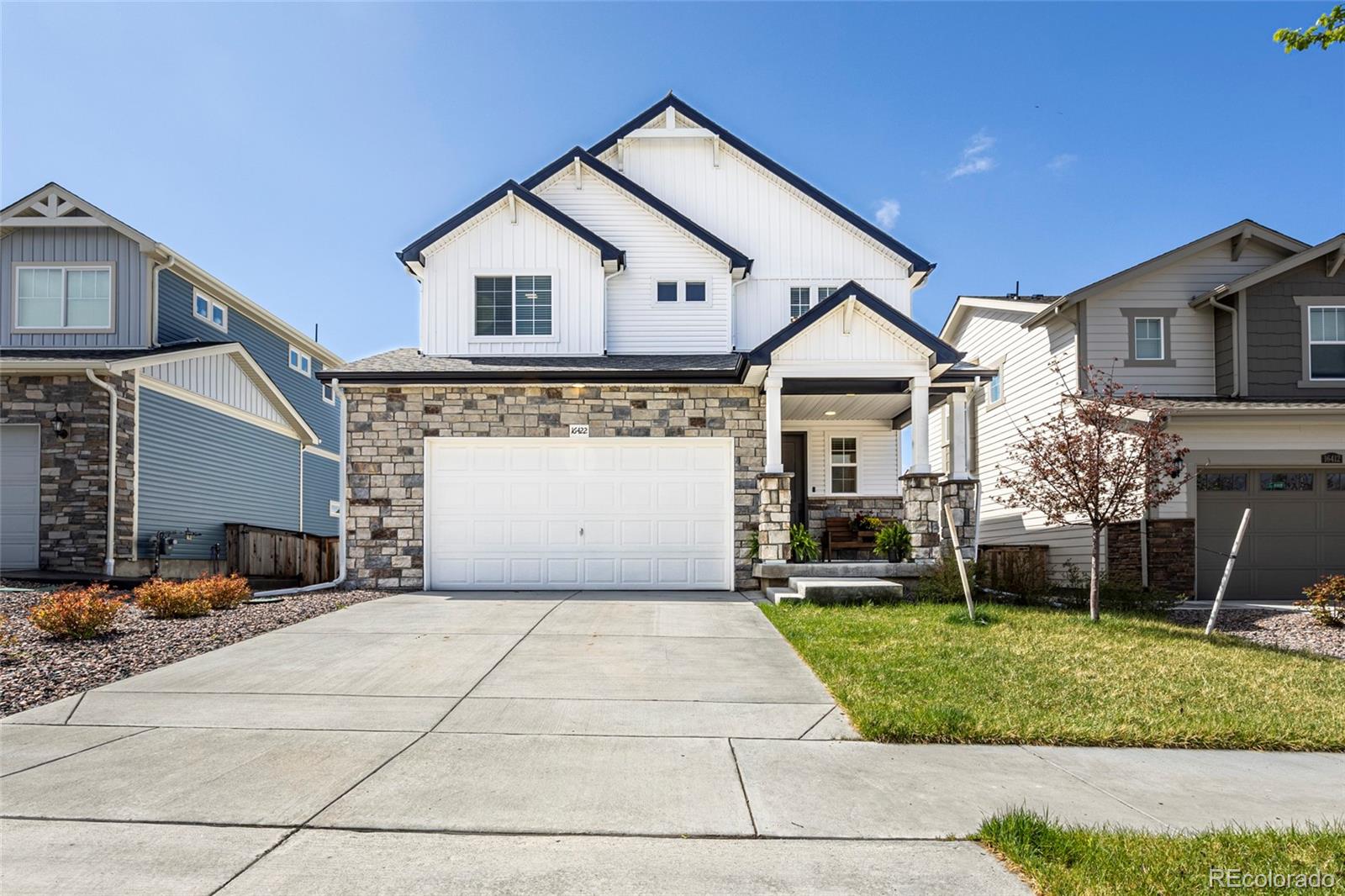 16422 E 111th Drive, commerce city MLS: 6343416 Beds: 3 Baths: 3 Price: $545,000