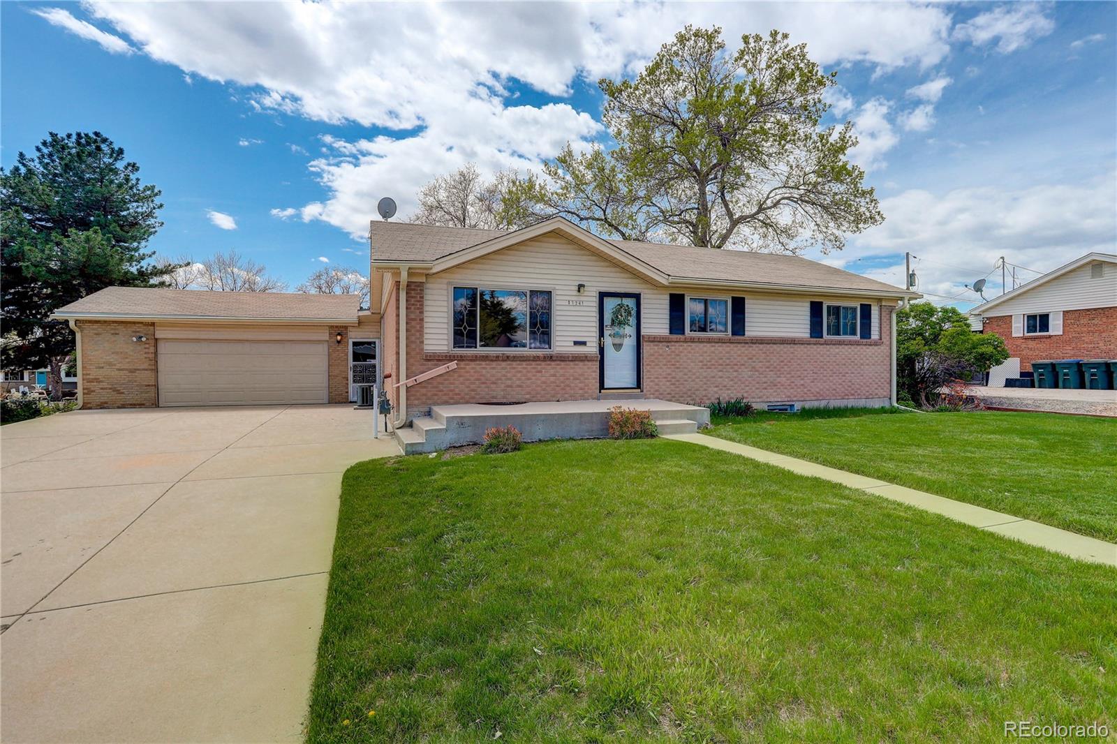 11241  Ogden Drive, northglenn  House Search MLS Picture