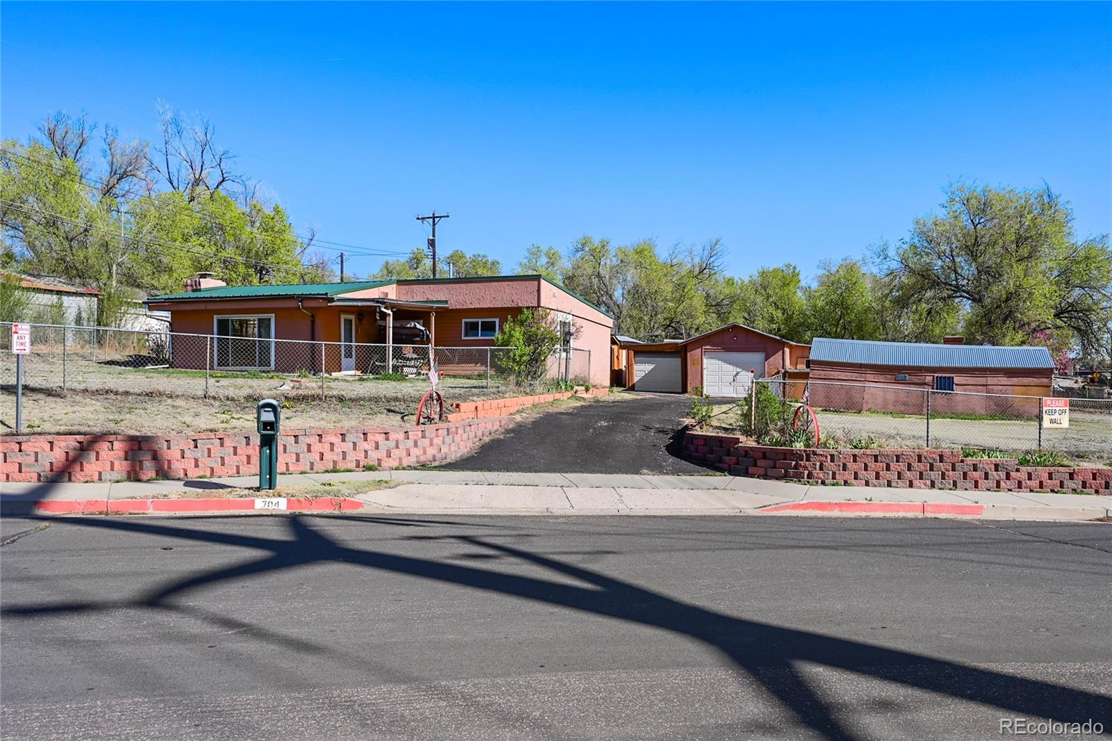704  Mesa Valley Road, colorado springs  House Search MLS Picture