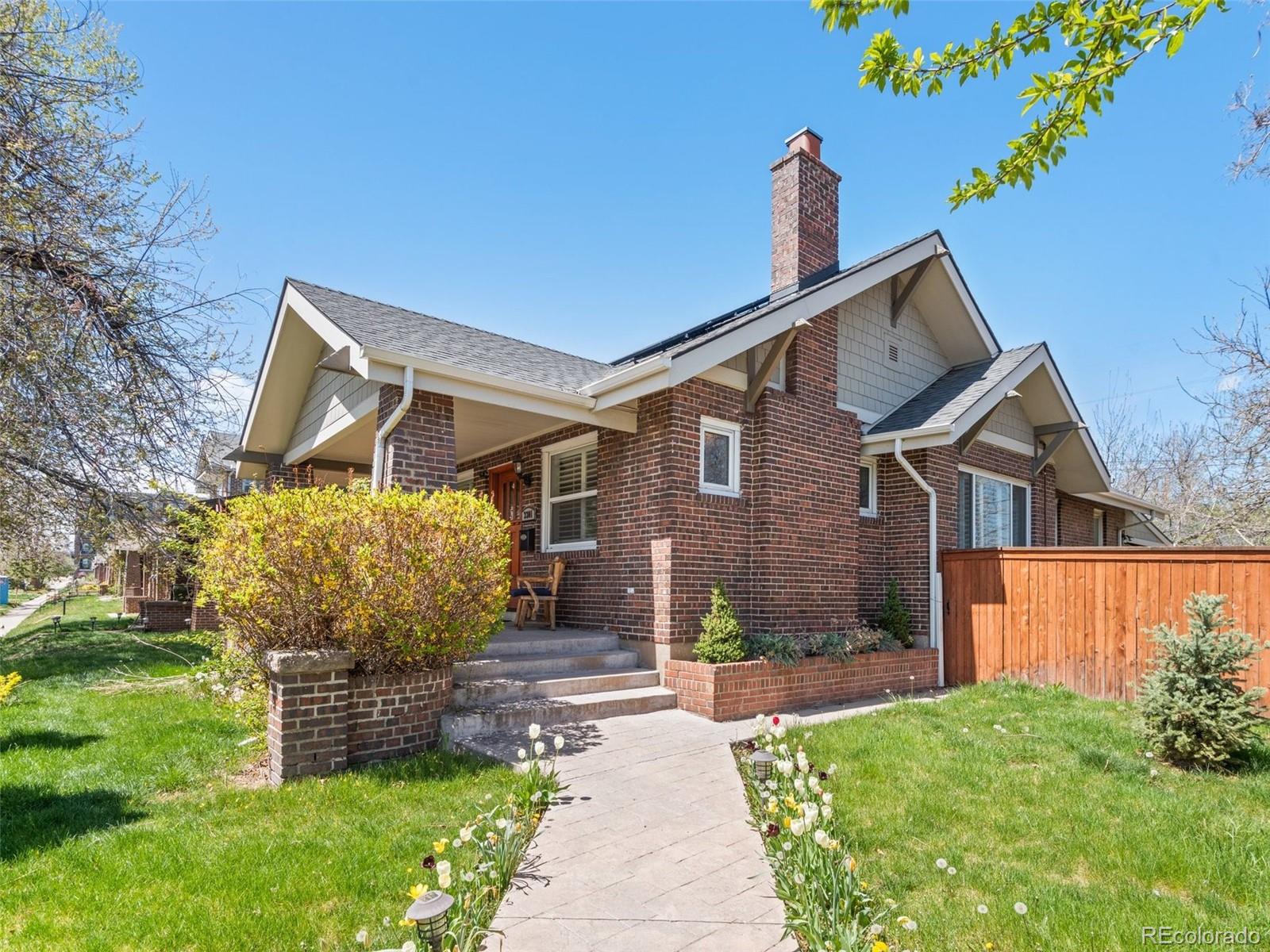 3301 W Clyde Place, denver MLS: 7187140 Beds: 4 Baths: 3 Price: $1,150,000