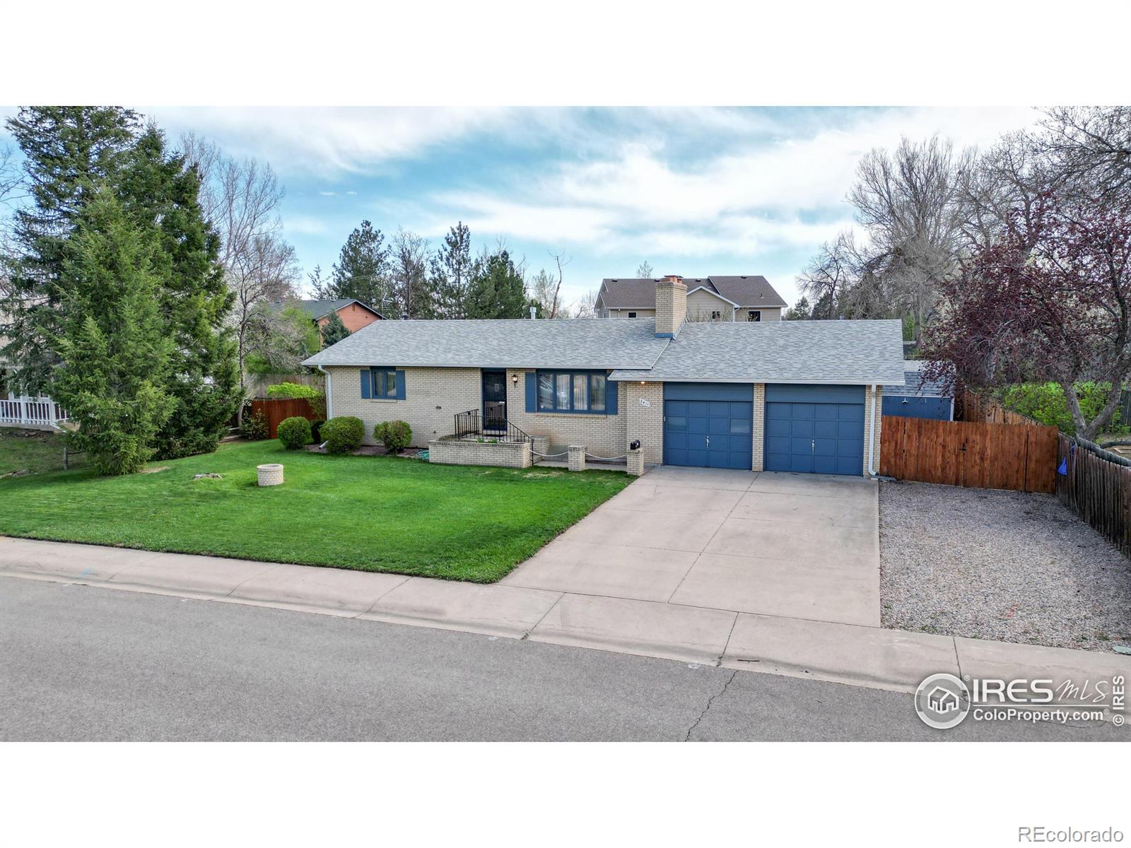 2411 W Lake Street, fort collins  House Search MLS Picture