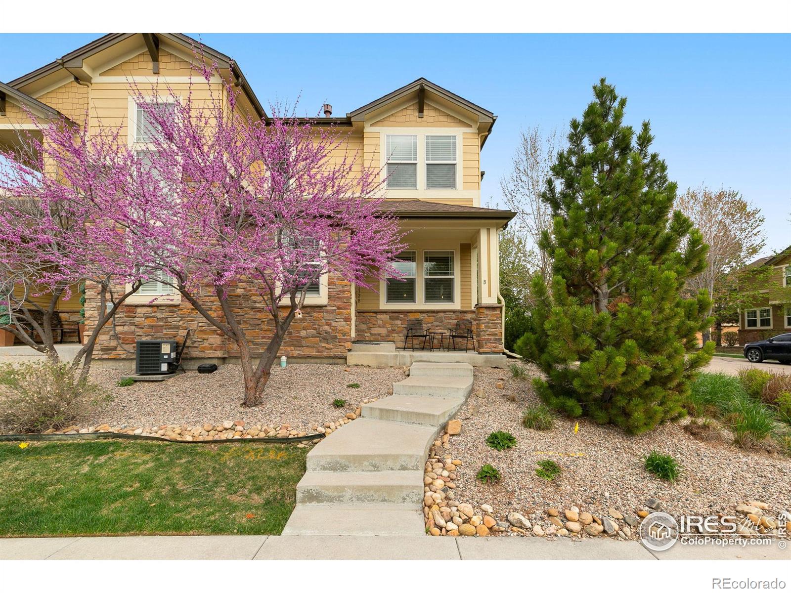 5132  Southern Cross Lane, fort collins MLS: 4567891008453 Beds: 2 Baths: 3 Price: $479,000