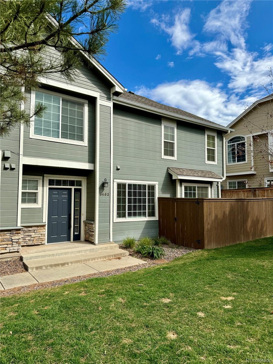 9462  Carlyle Park Place, highlands ranch MLS: 7106568 Beds: 2 Baths: 3 Price: $469,000