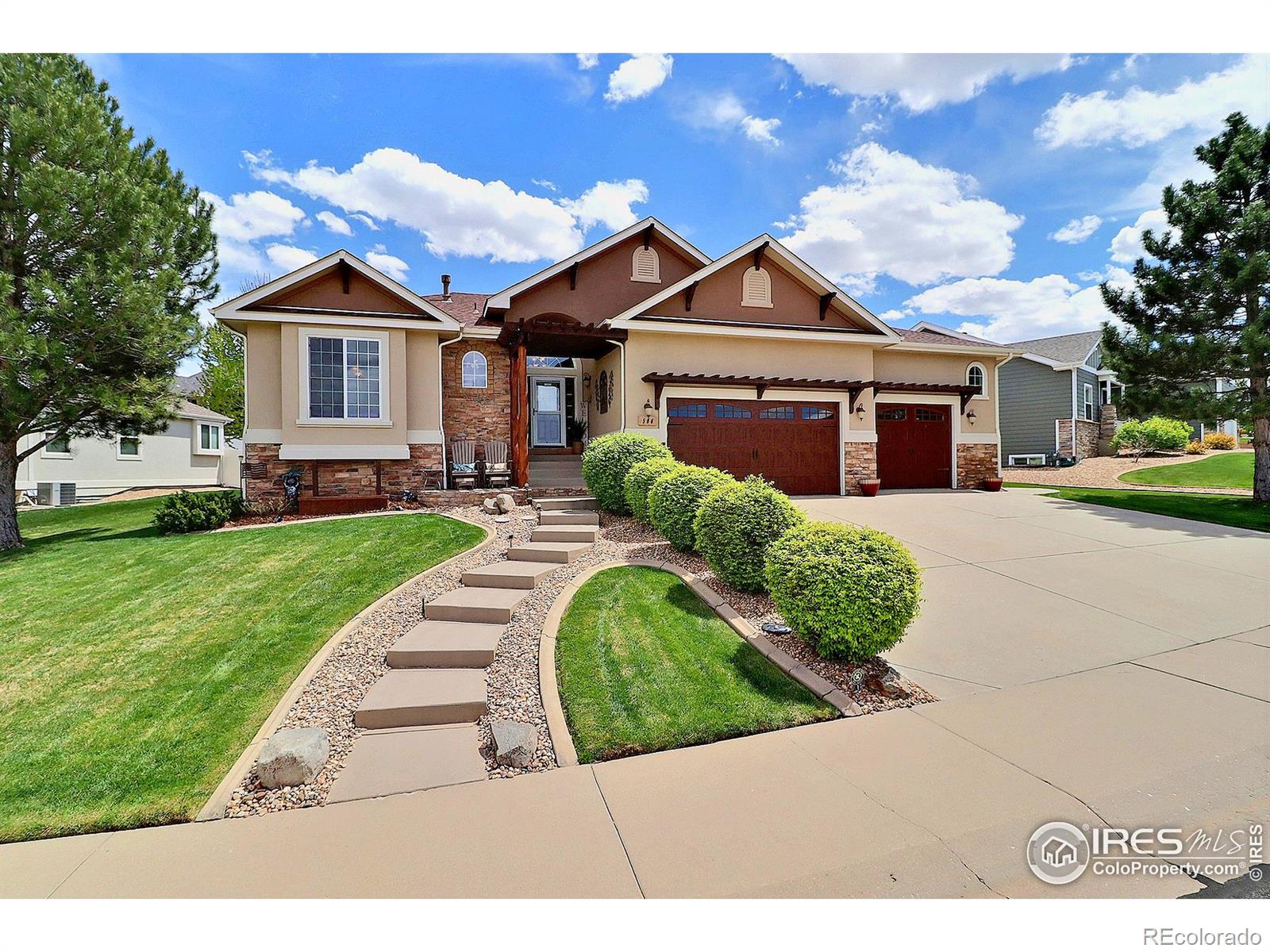 506  58th Avenue, greeley MLS: 4567891009170 Beds: 4 Baths: 4 Price: $785,000