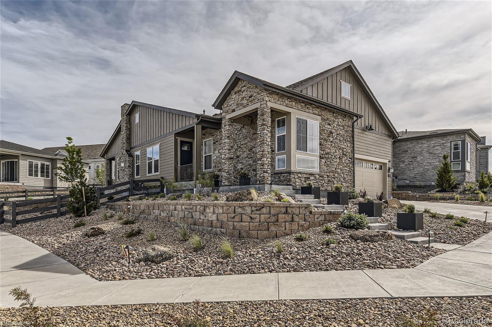 7232  Canyonpoint Road, castle pines MLS: 5104690 Beds: 3 Baths: 3 Price: $855,000