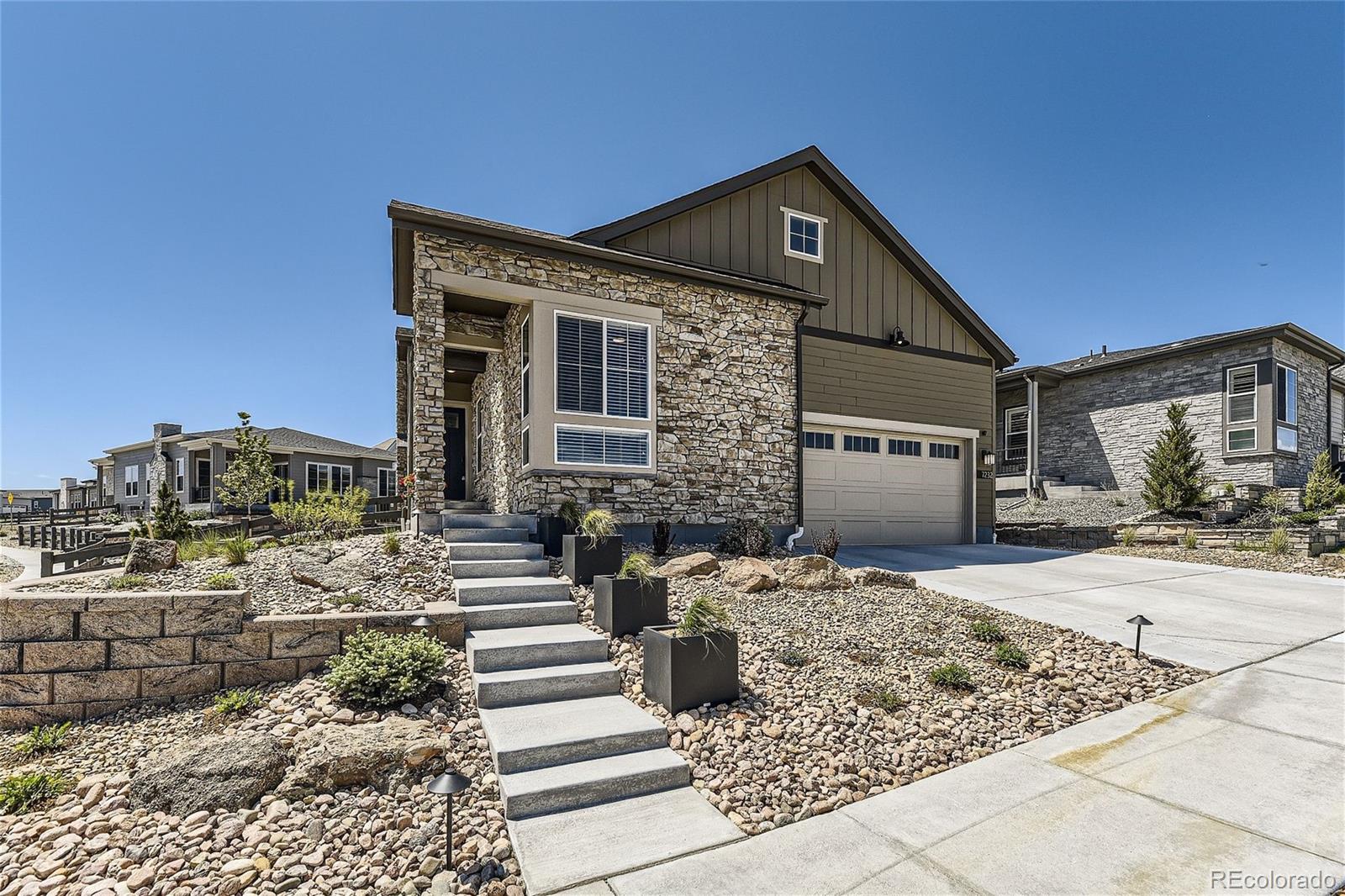 7232  Canyonpoint Road, castle pines  House Search MLS Picture