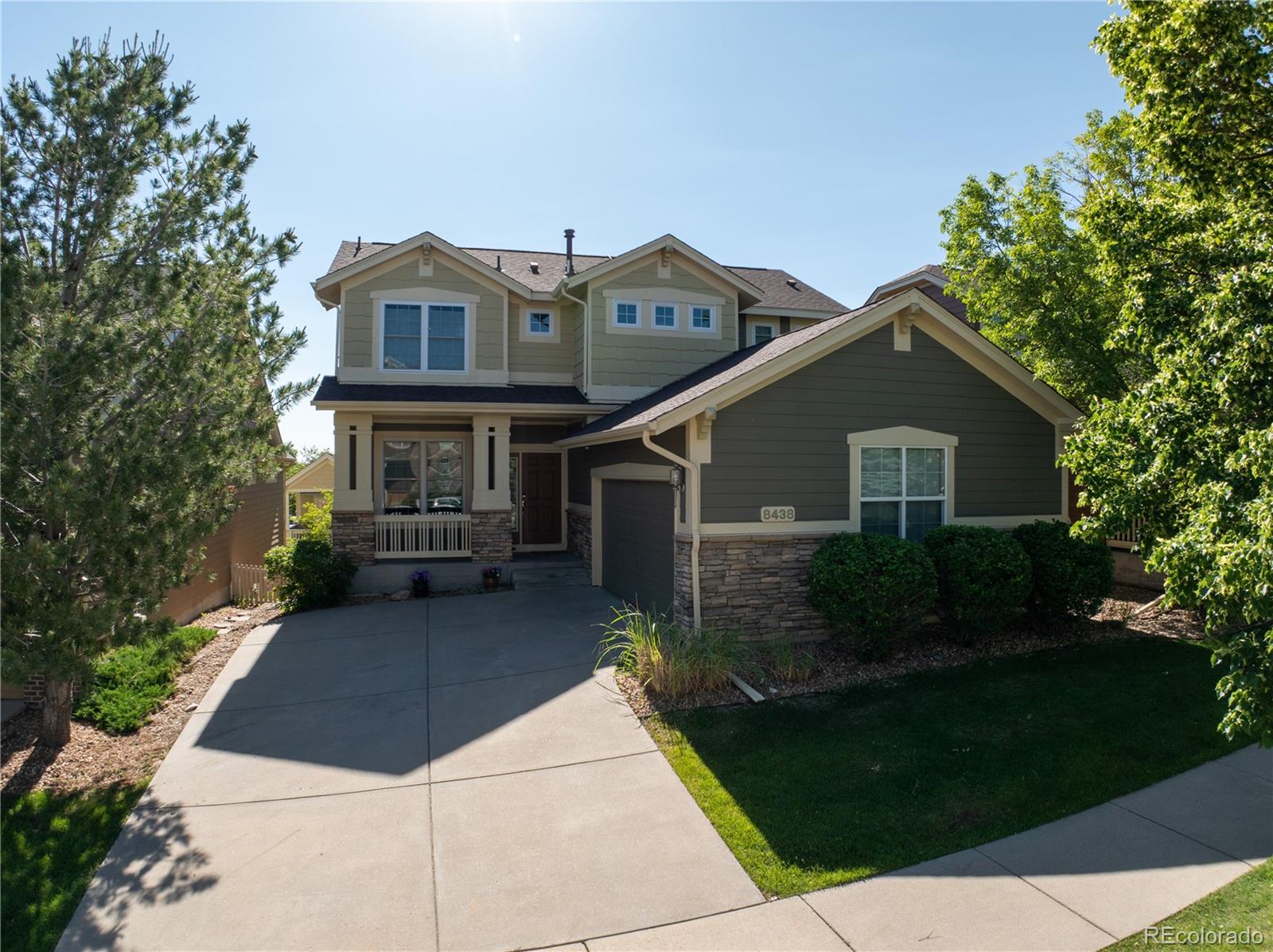 8438  Flora Street, arvada MLS: 1726040 Beds: 4 Baths: 4 Price: $810,000