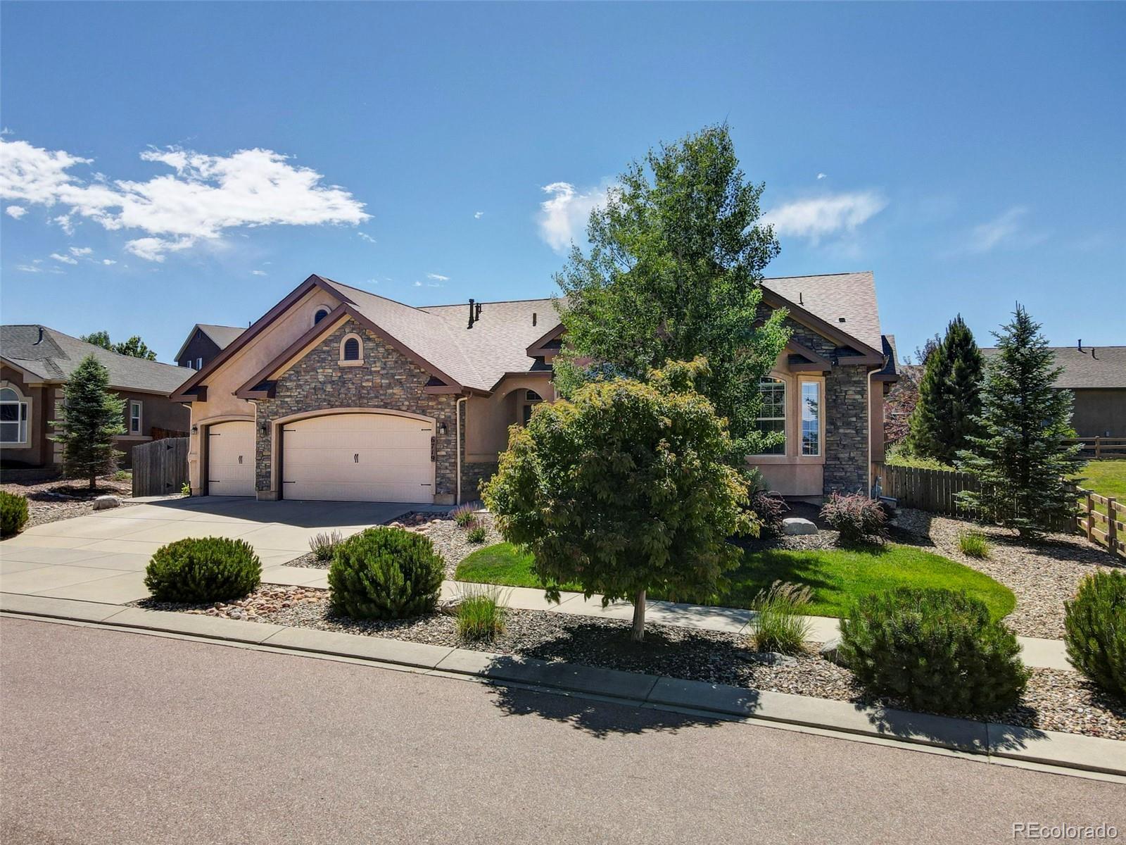 6719  Mustang Rim Drive, colorado springs  House Search MLS Picture