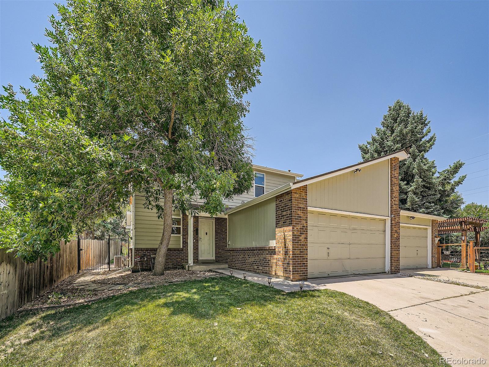 965  Zinnia Street, golden MLS: 8972967 Beds: 5 Baths: 4 Price: $699,950