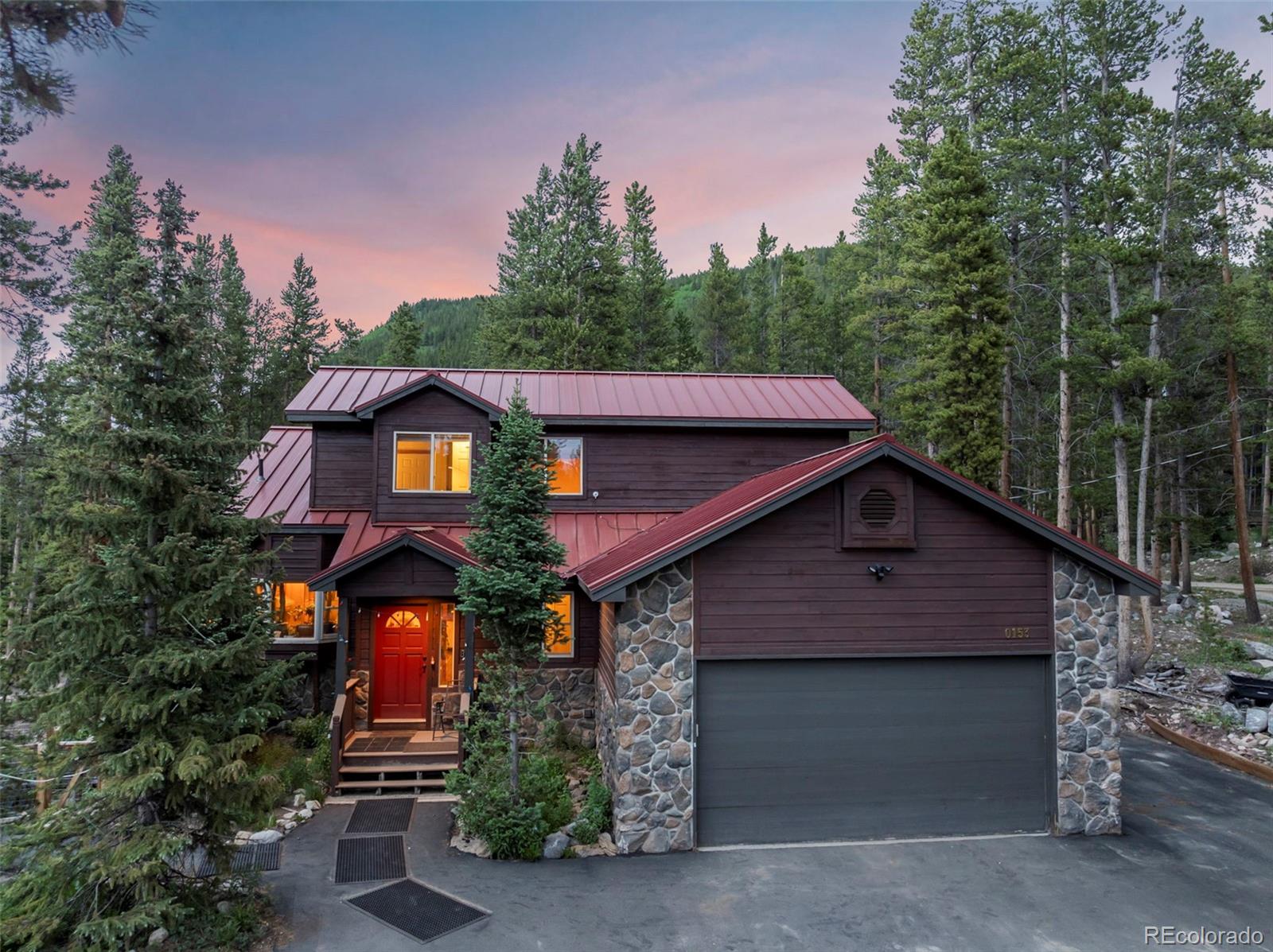 153  Regal Circle, breckenridge MLS: 3669293 Beds: 4 Baths: 3 Price: $1,849,000