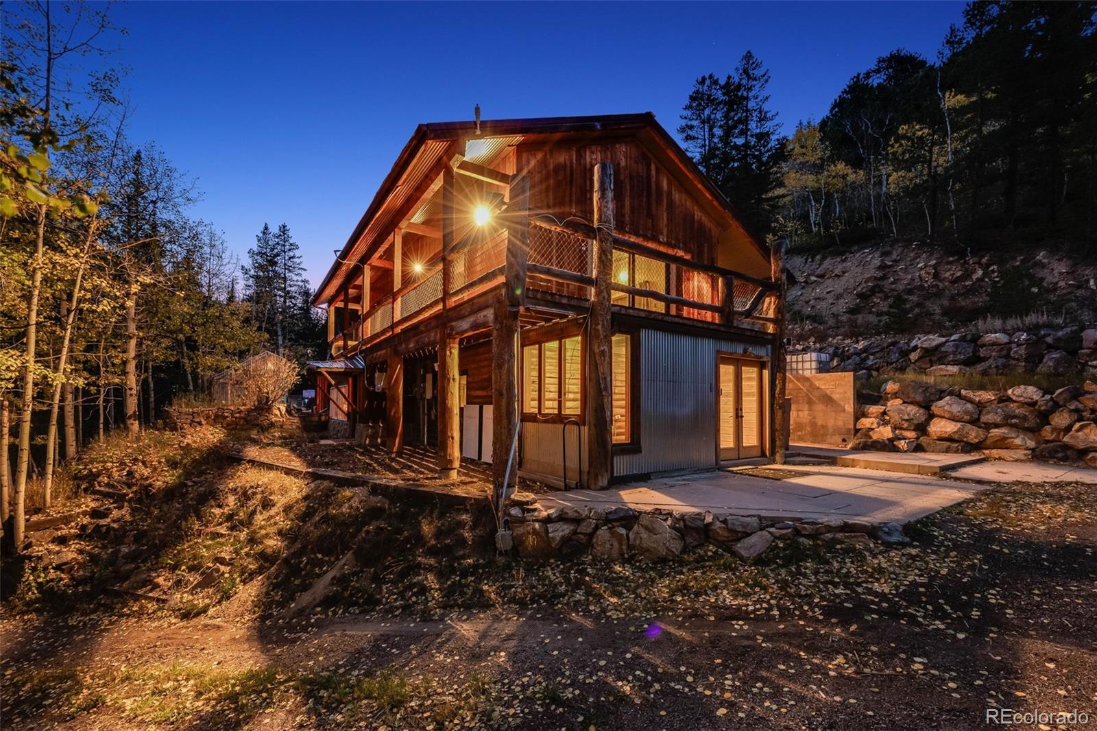 1837  Upper Moon Gulch Road, black hawk MLS: 3784475 Beds: 5 Baths: 2 Price: $750,000