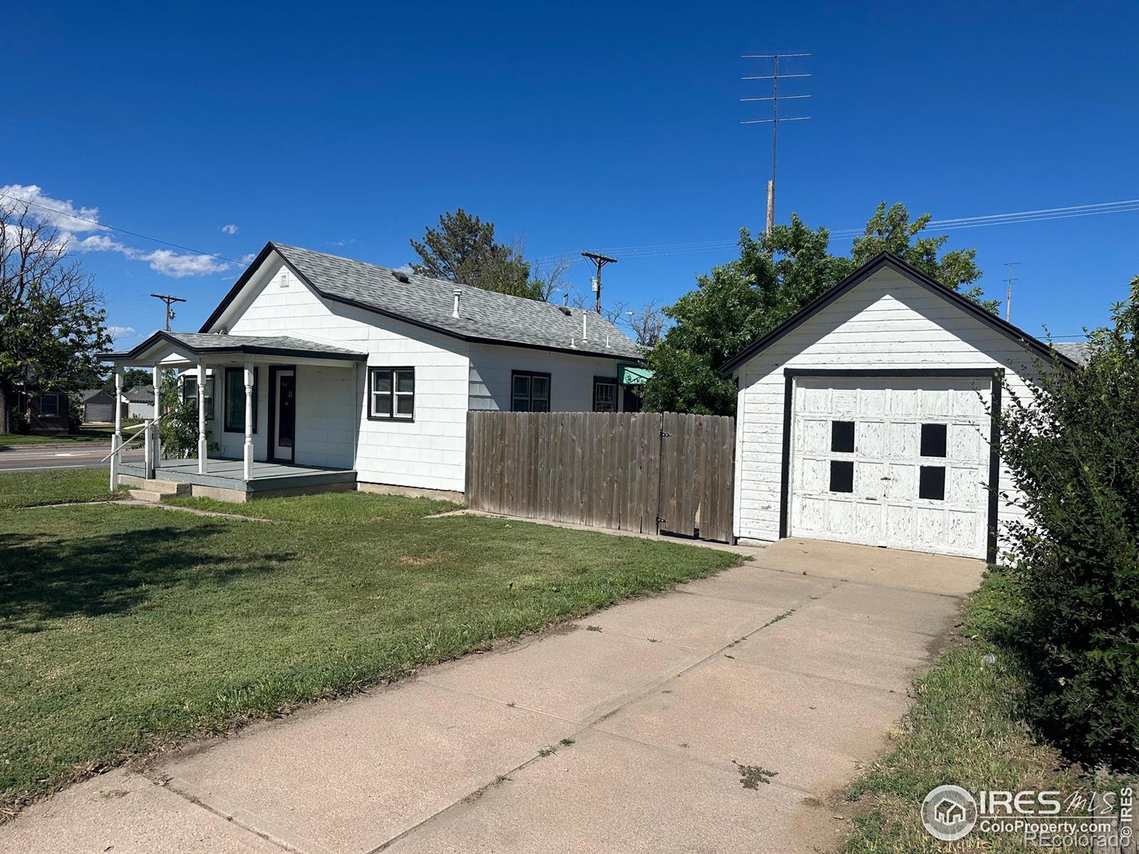 90  Cedar Avenue, akron  House Search MLS Picture