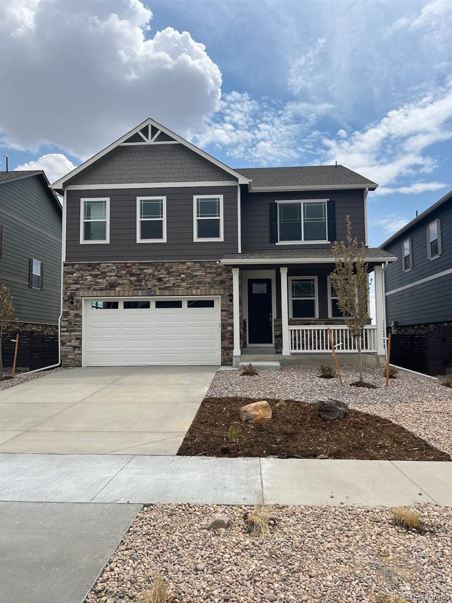 27496 E Byers Place, aurora MLS: 3044658 Beds: 4 Baths: 3 Price: $580,000