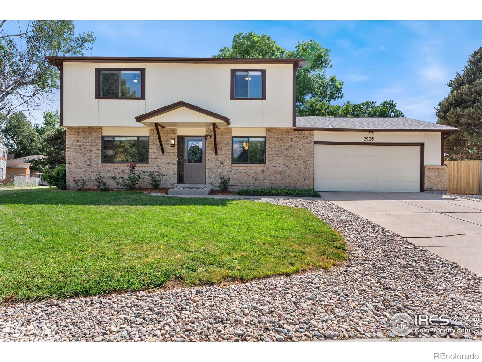 2925  Southmoor Drive, fort collins MLS: 4567891013600 Beds: 4 Baths: 3 Price: $615,000
