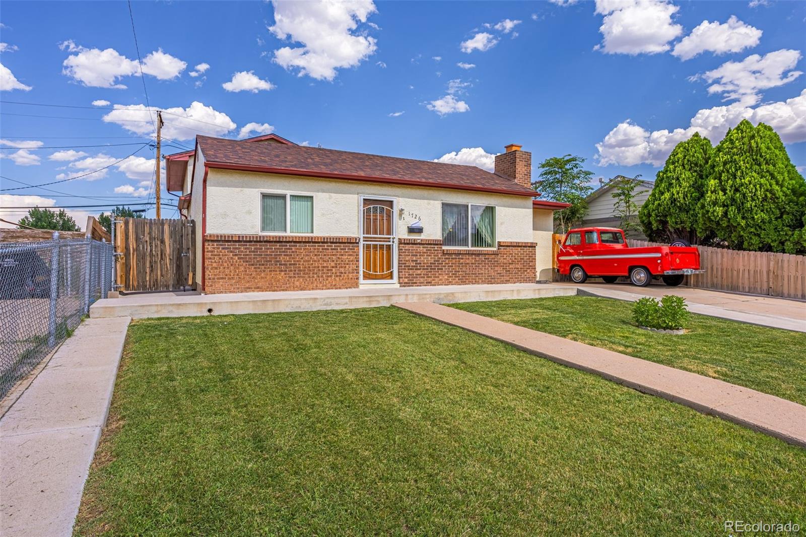 1726  Henry Avenue, pueblo  House Search MLS Picture