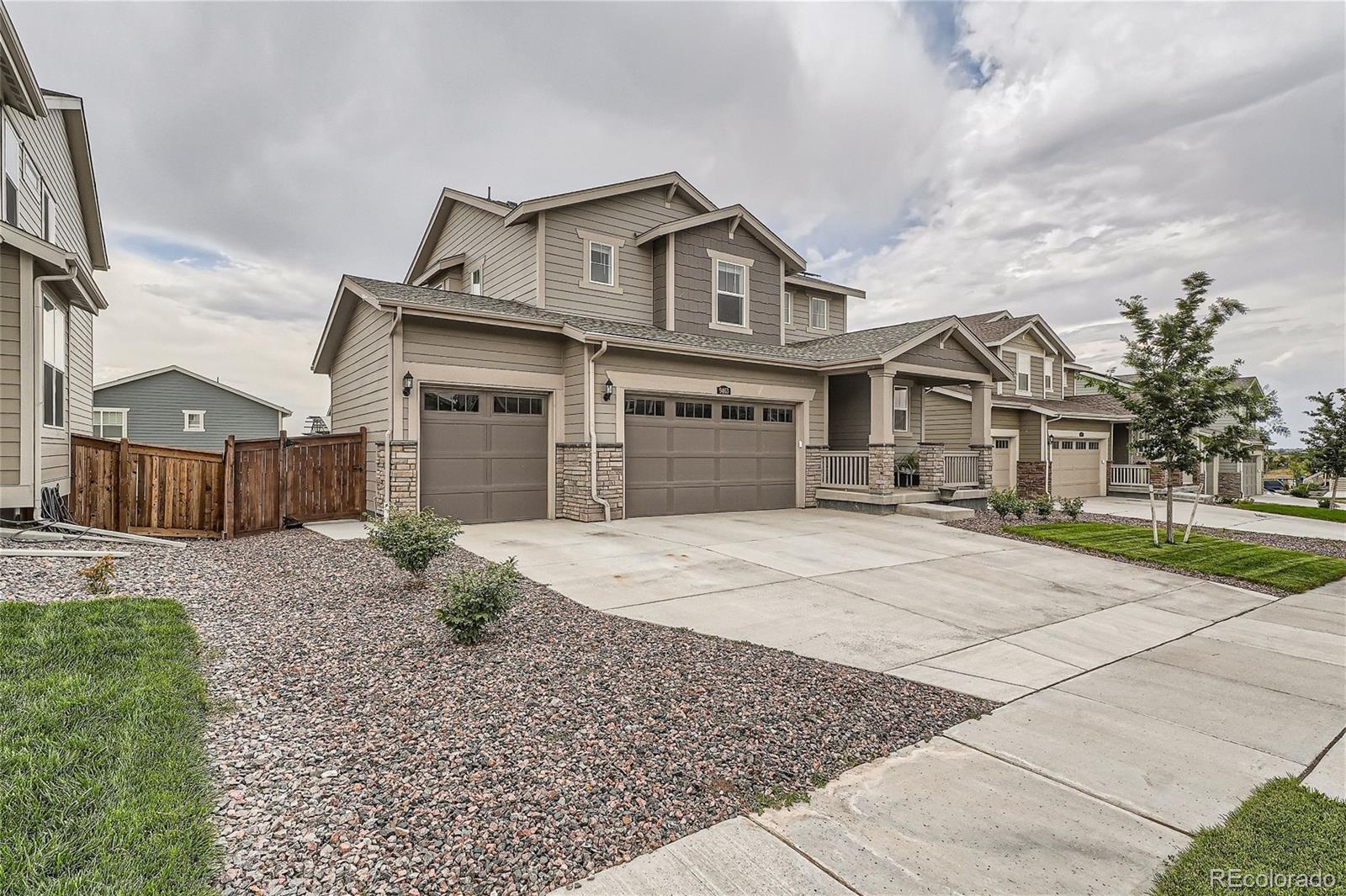 9463  Sedalia Street, commerce city MLS: 8612797 Beds: 3 Baths: 3 Price: $575,000