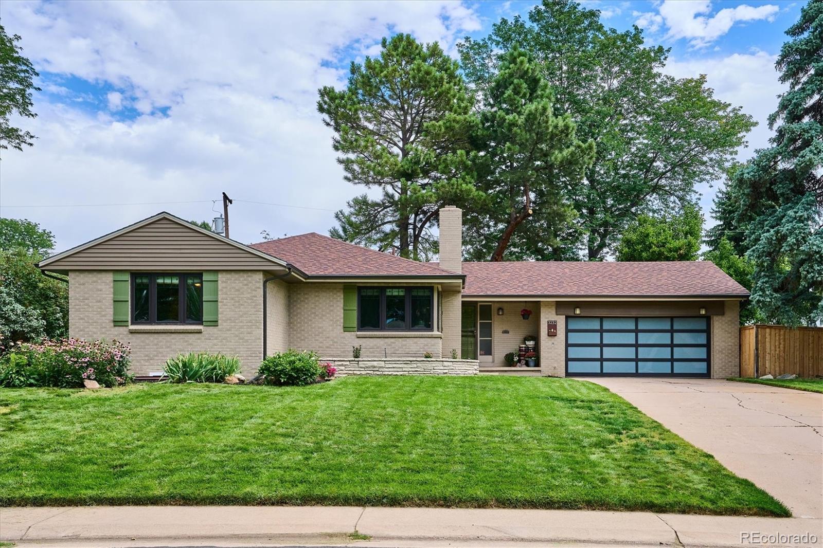 3232 S Josephine Street, denver MLS: 5247393 Beds: 4 Baths: 3 Price: $1,099,000