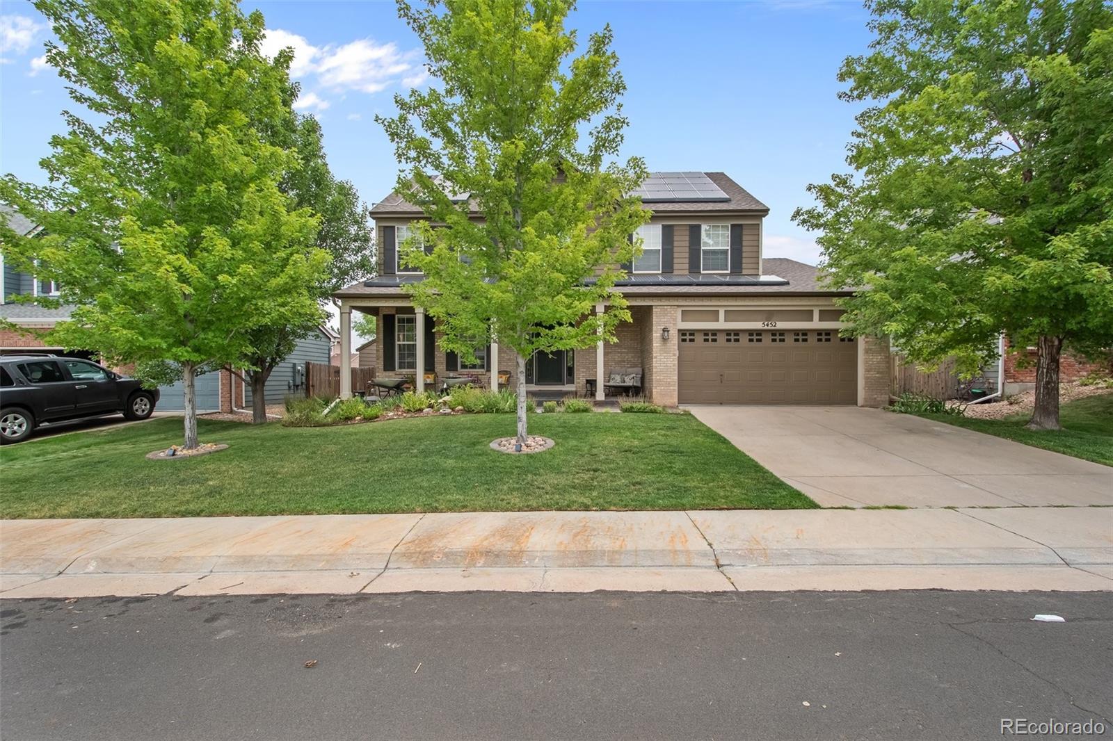 5452 S Sicily Way, aurora MLS: 3734815 Beds: 5 Baths: 3 Price: $650,000