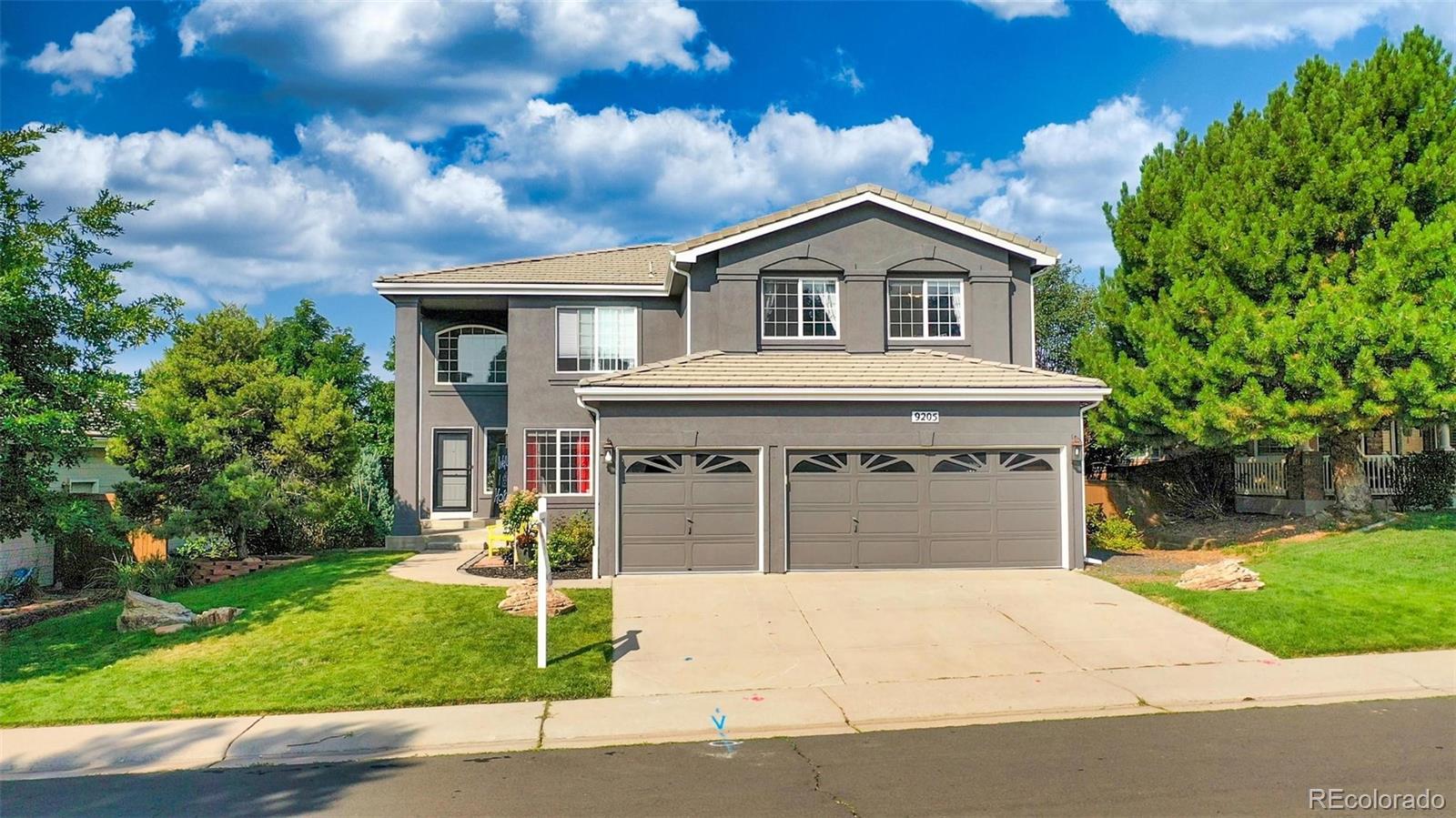 9205  Ironwood Way, highlands ranch MLS: 7675227 Beds: 5 Baths: 4 Price: $915,000