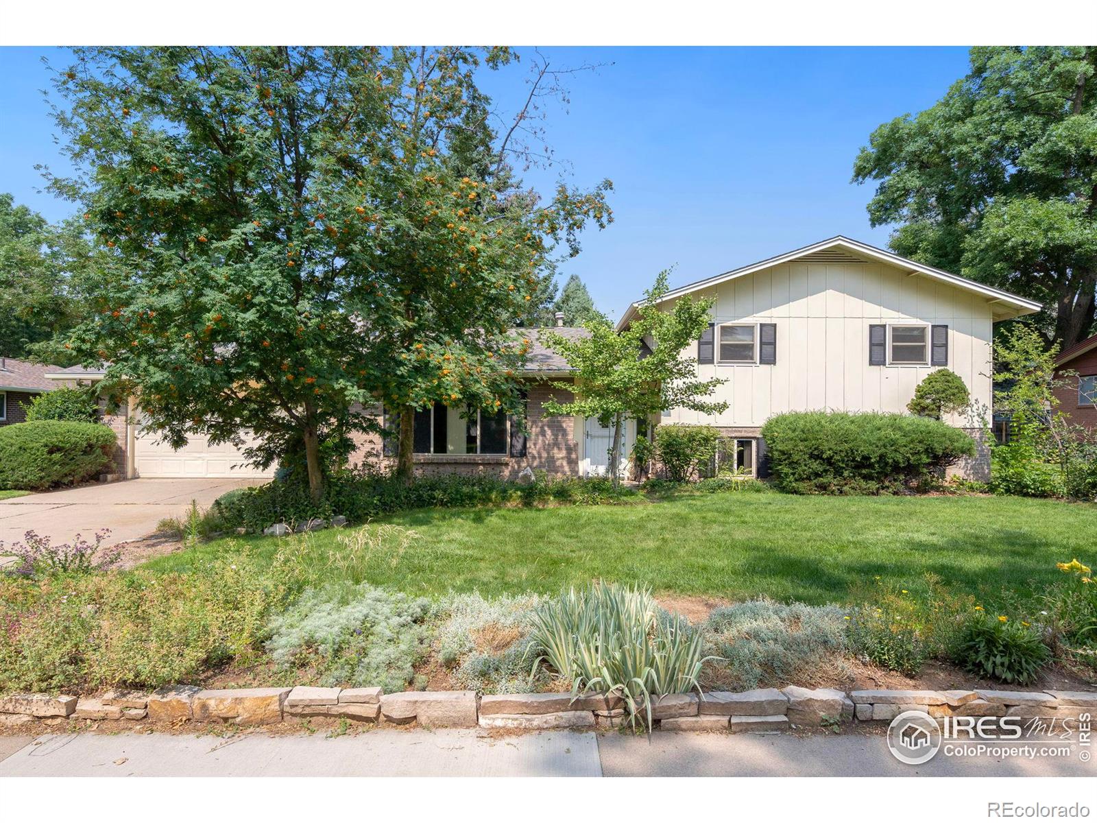 1317  Lory Street, fort collins MLS: 4567891014757 Beds: 4 Baths: 2 Price: $600,000