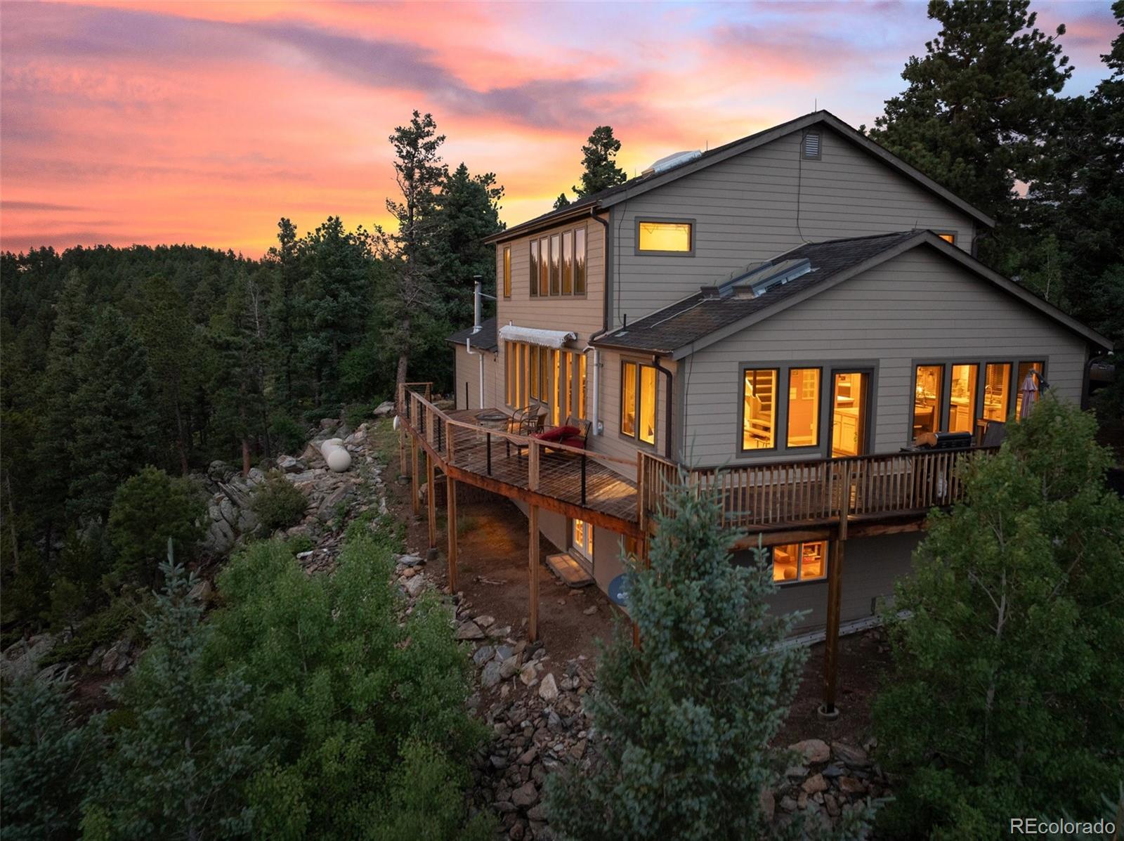 12933  Upper Ridge Road, conifer MLS: 9885153 Beds: 3 Baths: 4 Price: $1,150,000