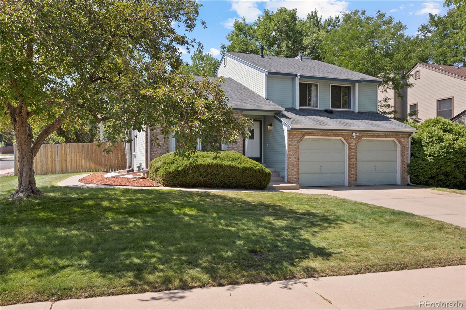 15098 E Wagontrail Drive, aurora MLS: 7822058 Beds: 3 Baths: 4 Price: $595,000