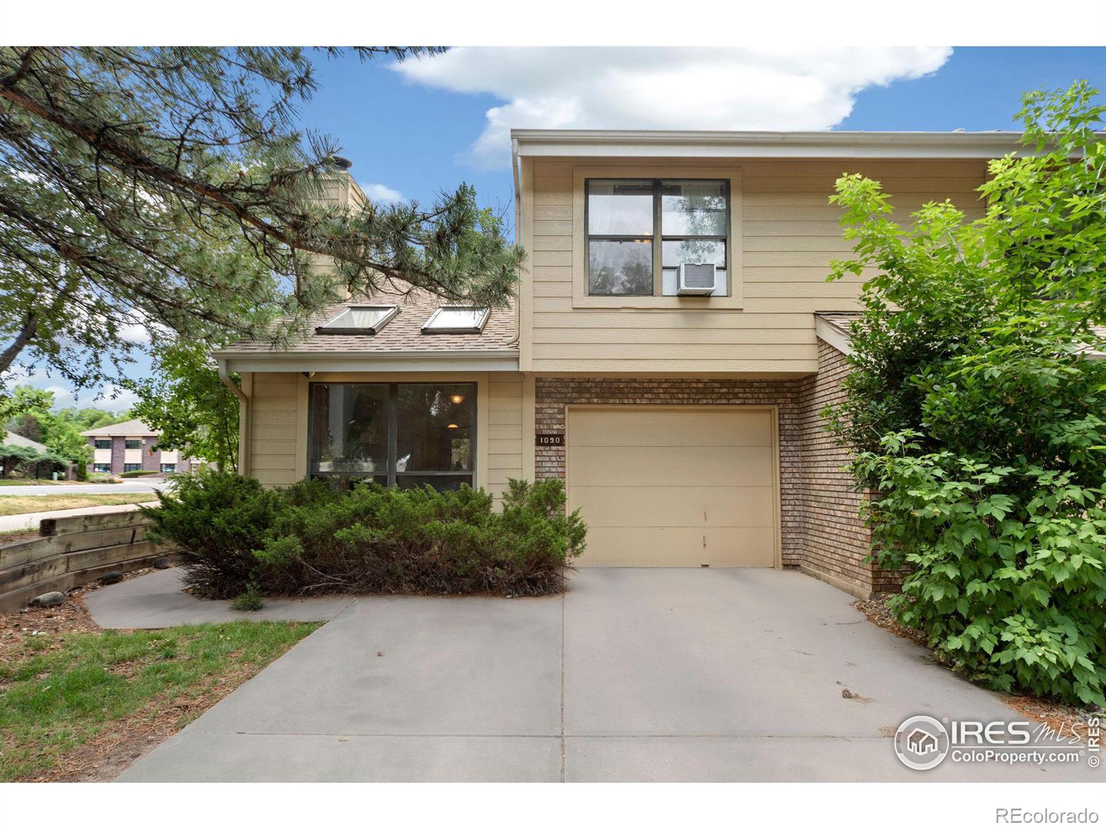 1090  Sundering Drive, fort collins MLS: 4567891015313 Beds: 2 Baths: 2 Price: $380,000
