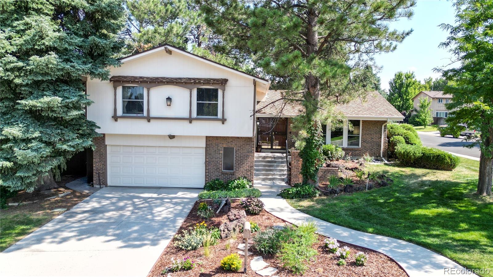 3752 S Rosemary Way, denver  House Search MLS Picture