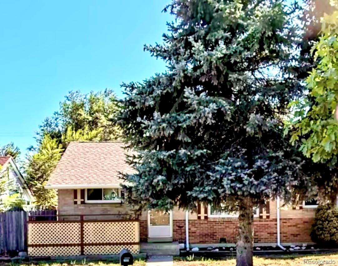 2660  Eppinger Boulevard, thornton MLS: 9249892 Beds: 3 Baths: 1 Price: $325,000