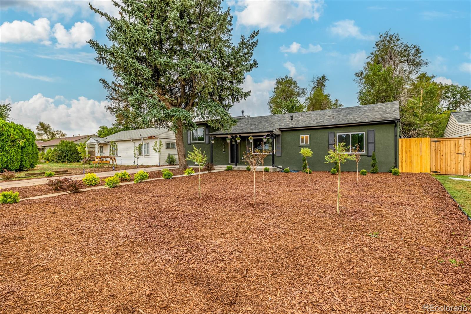 4740 E Yale Avenue, denver MLS: 5835704 Beds: 4 Baths: 3 Price: $559,000