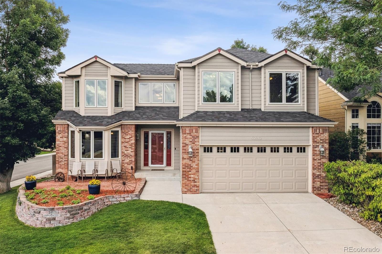 5282  Devon Avenue, castle rock MLS: 6841053 Beds: 5 Baths: 4 Price: $644,900