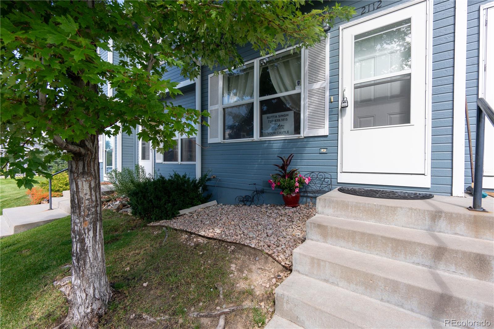 2112  Oakcrest Circle, castle rock  House Search MLS Picture