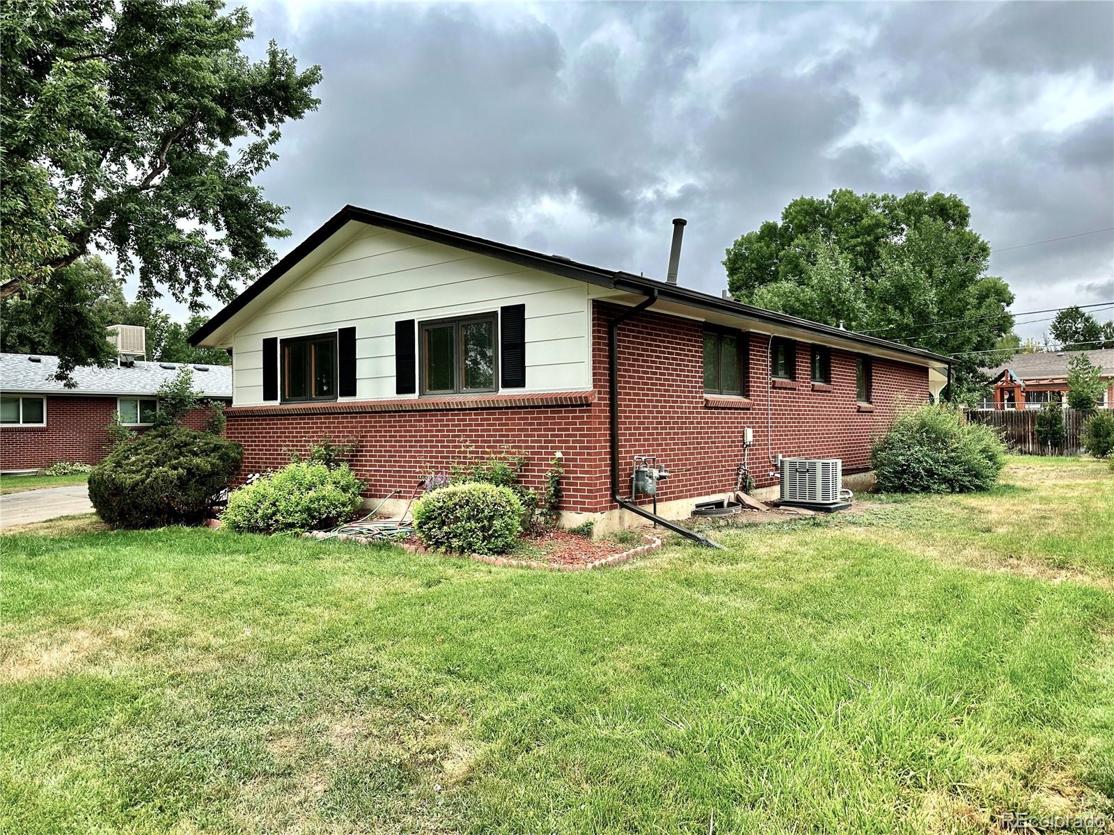 6873  Oak Way, arvada  House Search MLS Picture