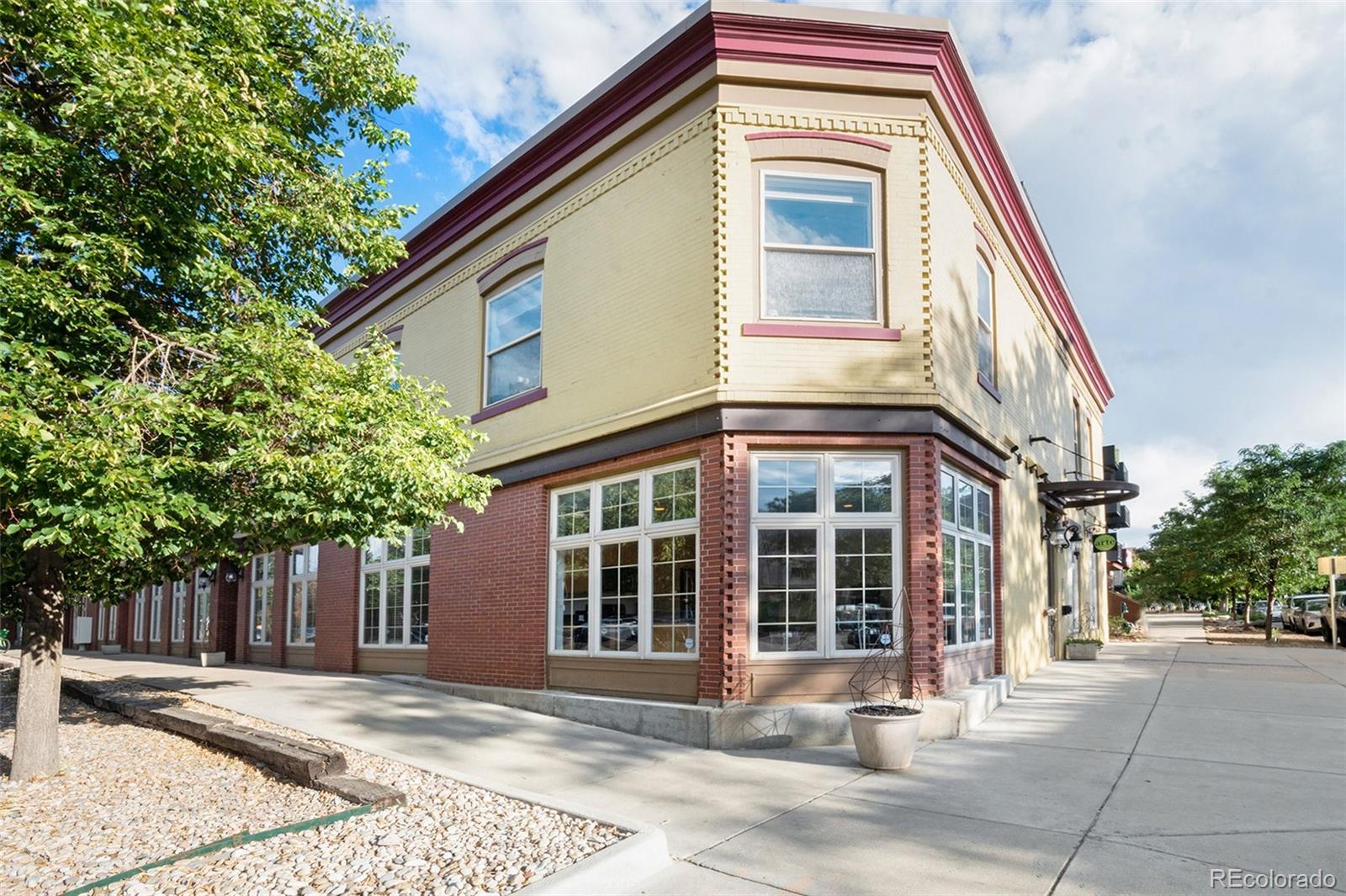 800 E 18th Avenue 107, Denver  MLS: 2242123 Beds: 1 Baths: 1 Price: $350,000