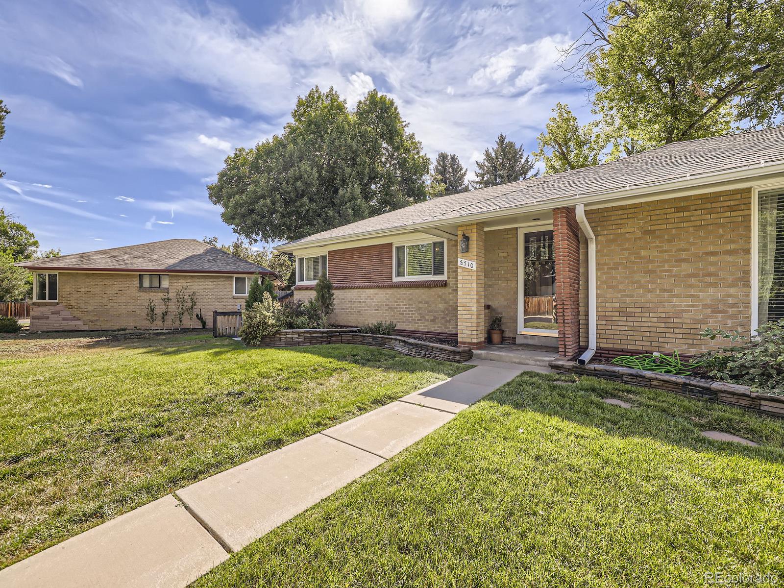 8710 W Dover Circle, lakewood  House Search MLS Picture