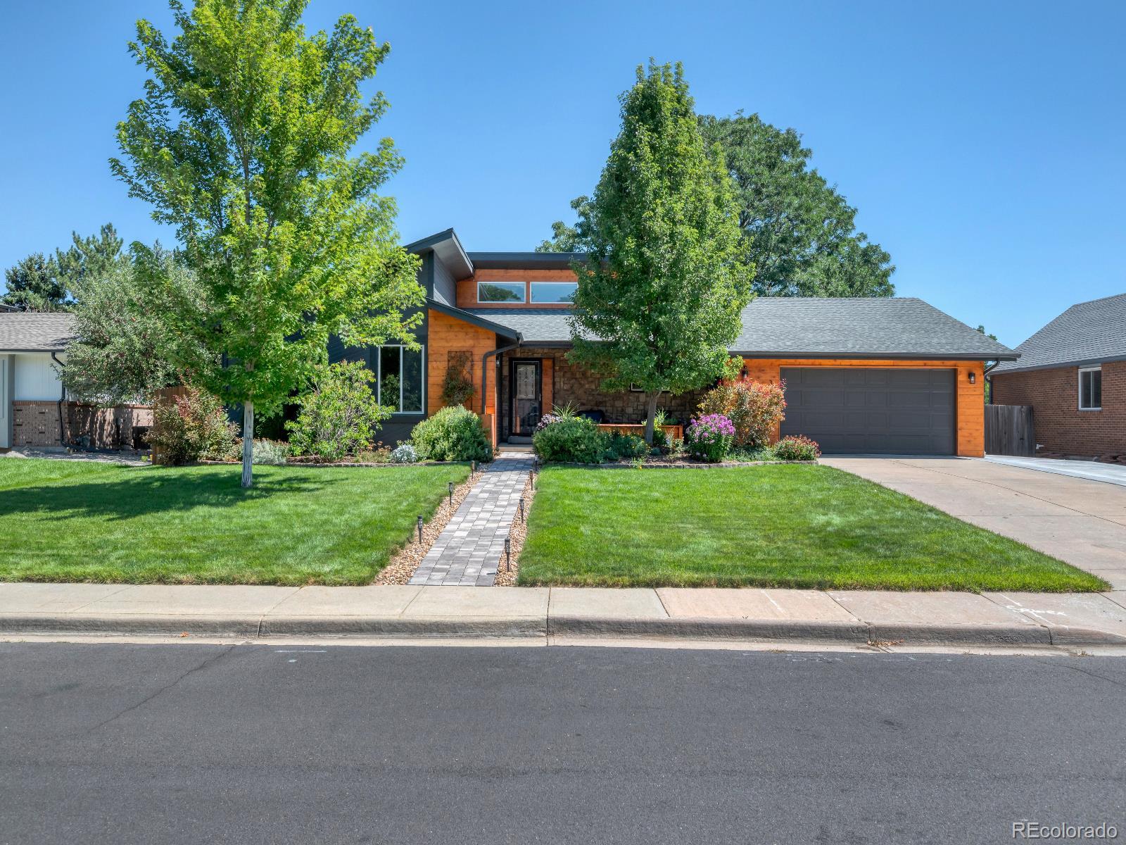 390  Dover Court, broomfield MLS: 4783837 Beds: 5 Baths: 3 Price: $770,000