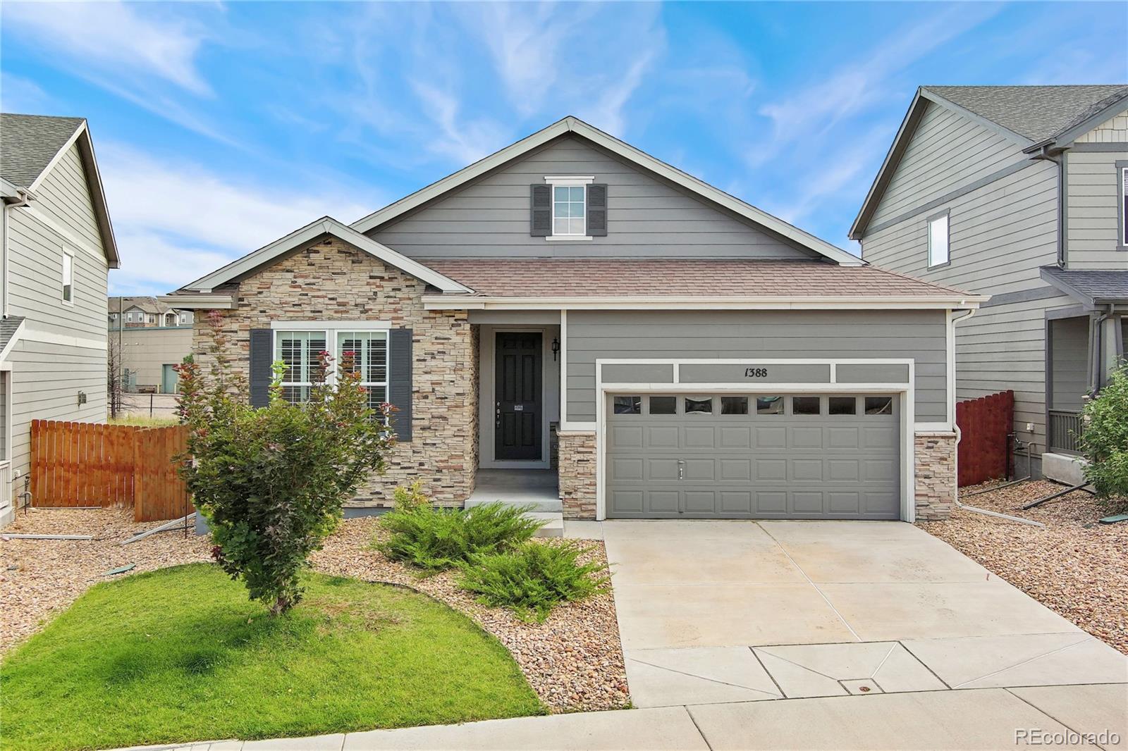 1388  Castle Creek Circle, castle rock MLS: 6042598 Beds: 4 Baths: 2 Price: $680,000