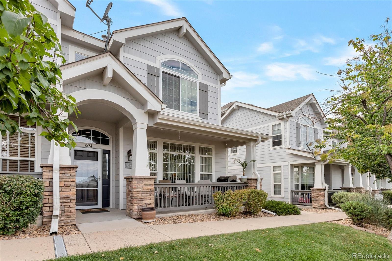 8334  Stonybridge Circle, highlands ranch MLS: 8448712 Beds: 2 Baths: 3 Price: $470,000