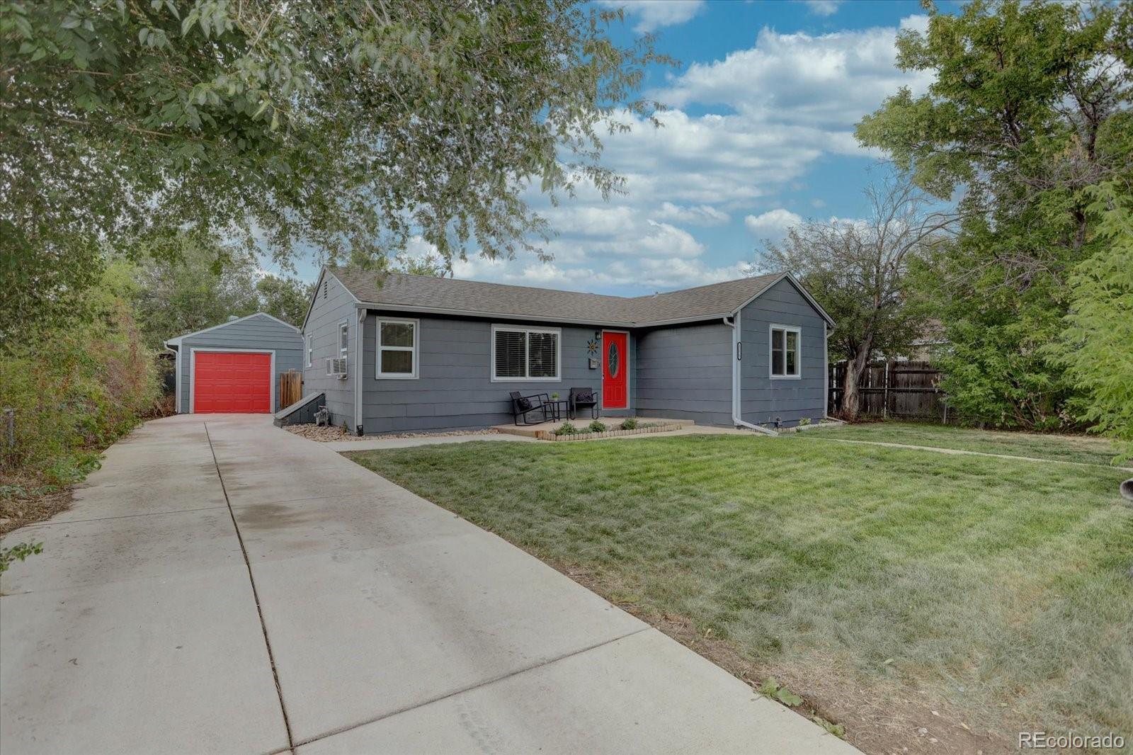 1275 S Wolff Street, denver MLS: 3784247 Beds: 3 Baths: 1 Price: $445,000