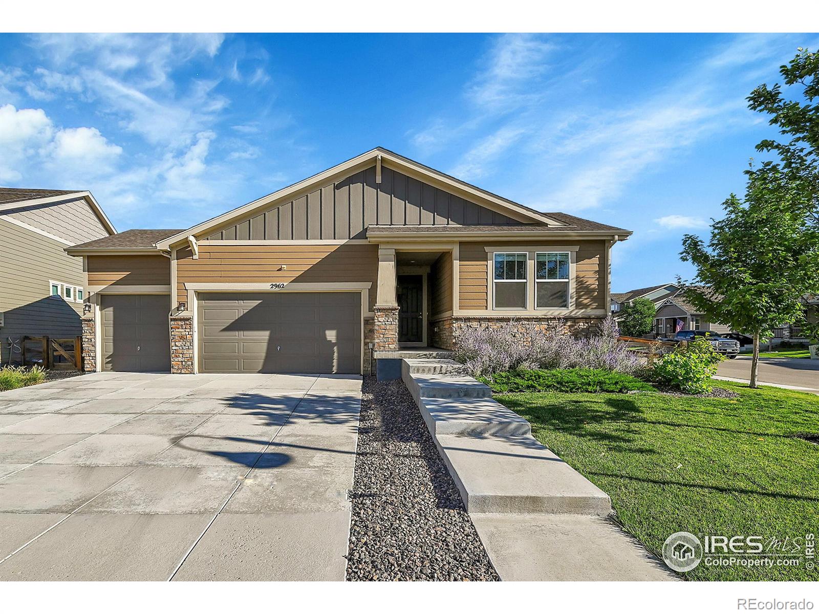 2962  Echo Lake Drive, loveland MLS: 4567891017482 Beds: 6 Baths: 3 Price: $639,900