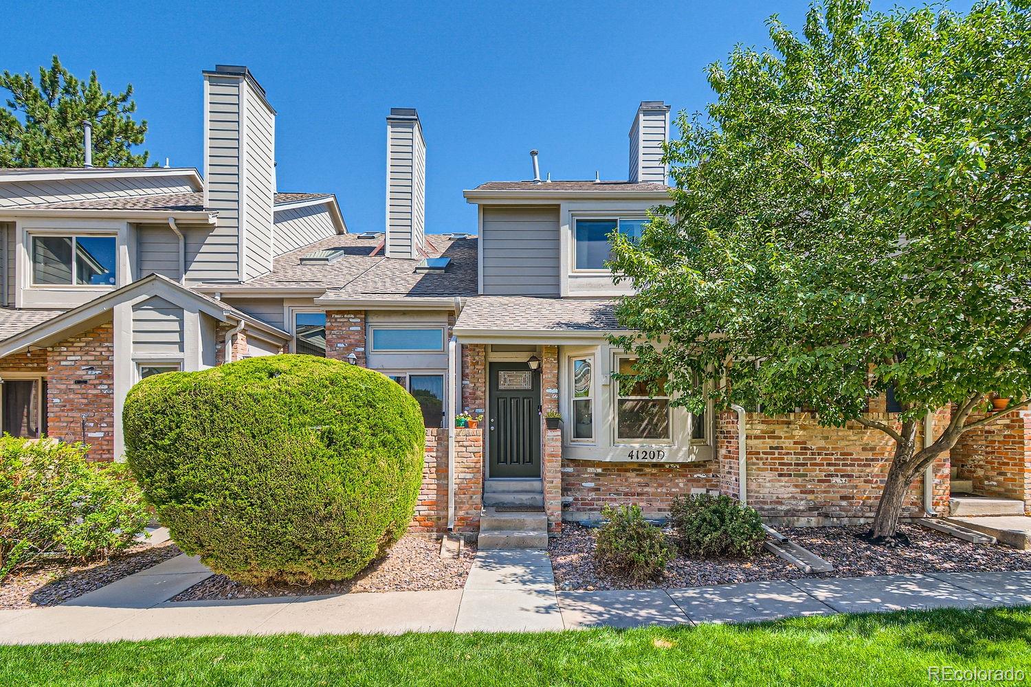 4120 S Evanston Circle, aurora MLS: 8534690 Beds: 2 Baths: 3 Price: $399,999