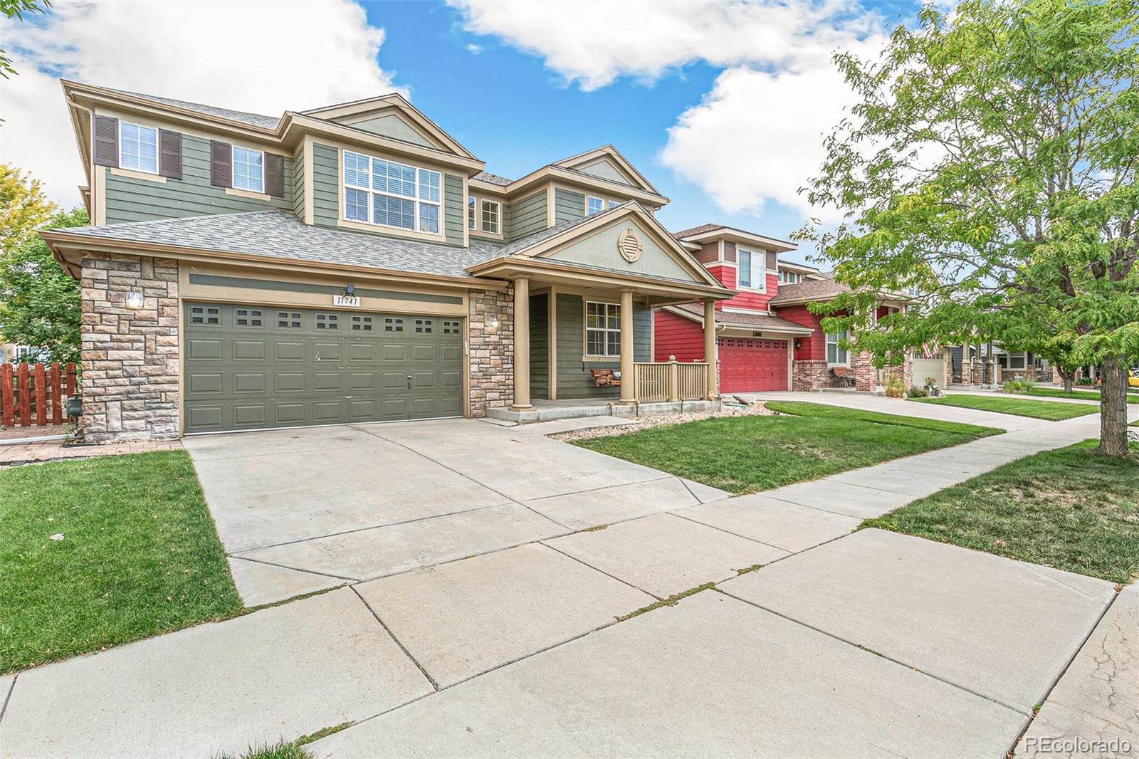 11741  Lewiston Street, commerce city MLS: 9469757 Beds: 4 Baths: 4 Price: $599,000