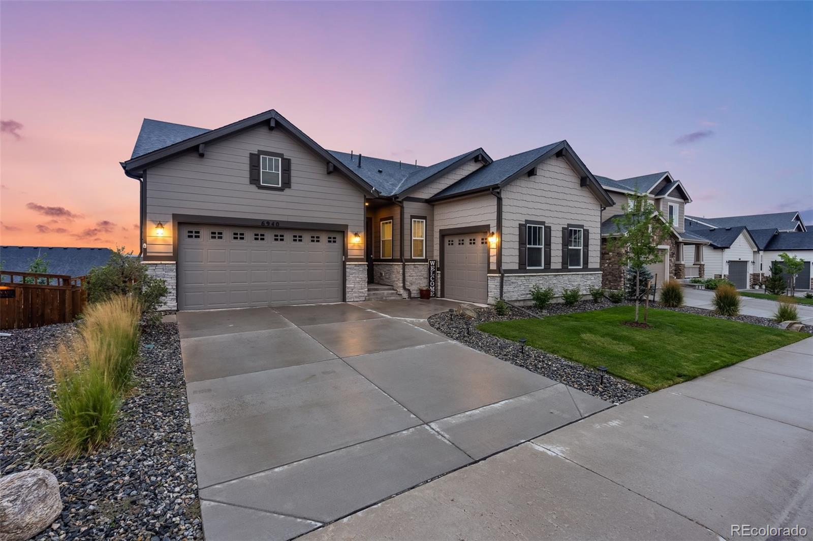 6940  Petunia Place, castle rock MLS: 4310751 Beds: 3 Baths: 3 Price: $815,000