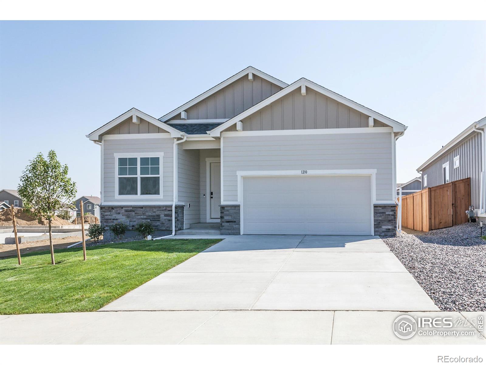 1210  105th Ave Ct, greeley MLS: 4567891017906 Beds: 3 Baths: 2 Price: $479,862