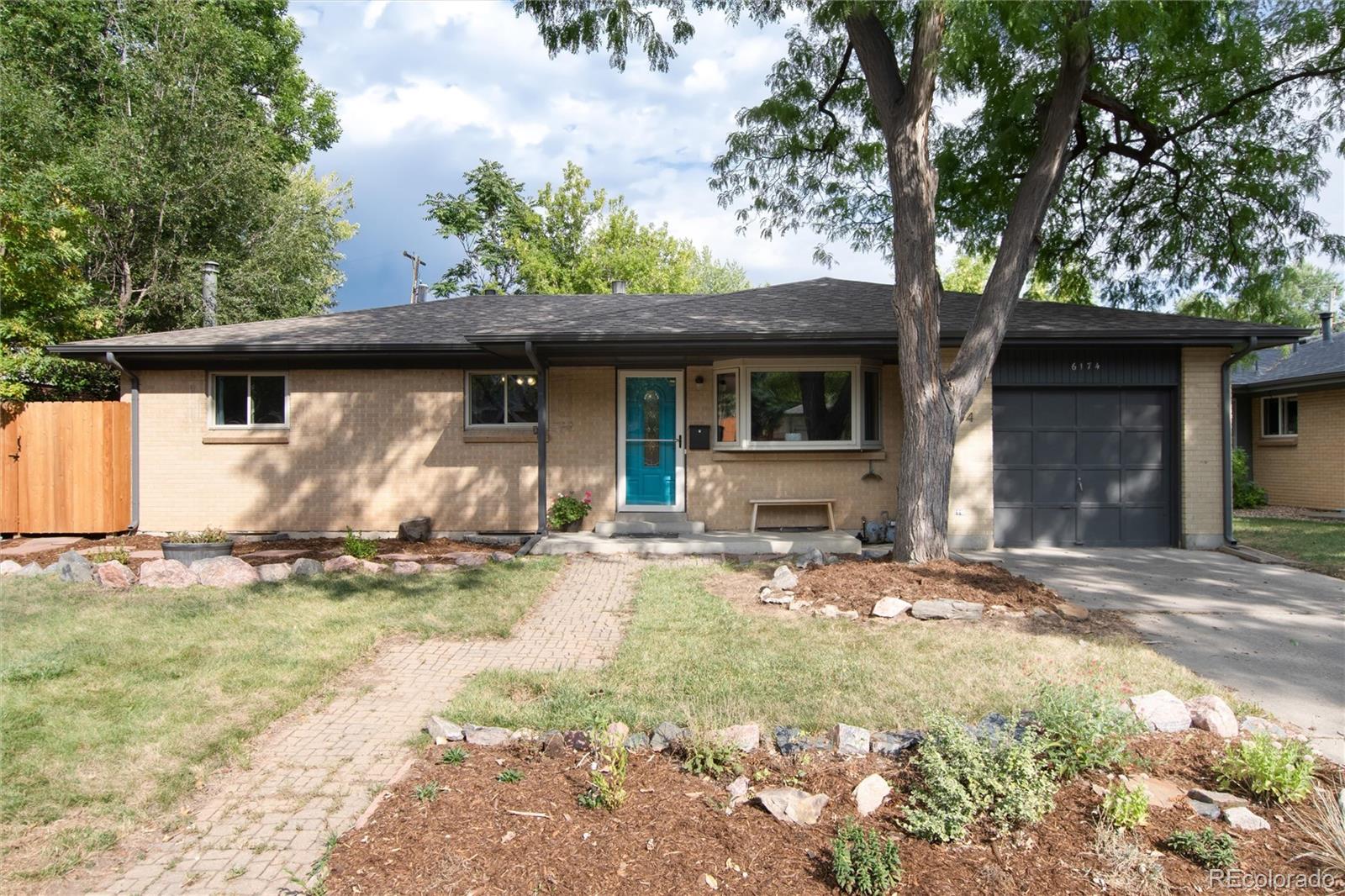 6174  Independence Street, arvada MLS: 9617883 Beds: 3 Baths: 3 Price: $585,000