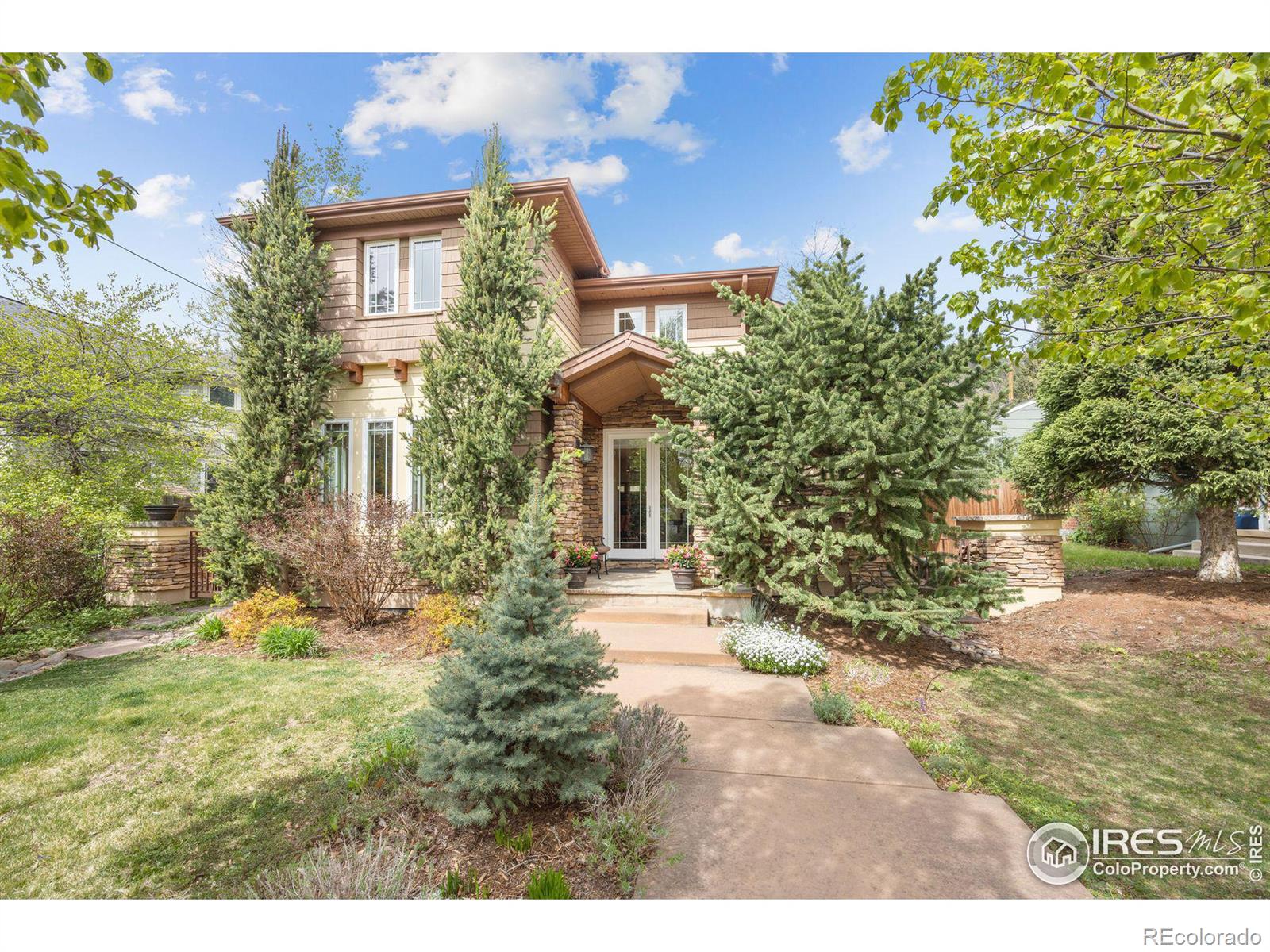 3151  6th Street, boulder MLS: 4567891018480 Beds: 6 Baths: 5 Price: $2,650,000