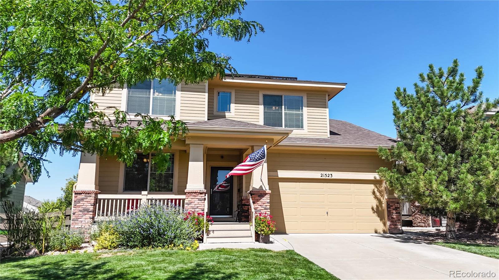 21523 E Stroll Avenue, parker MLS: 7566074 Beds: 4 Baths: 4 Price: $795,000