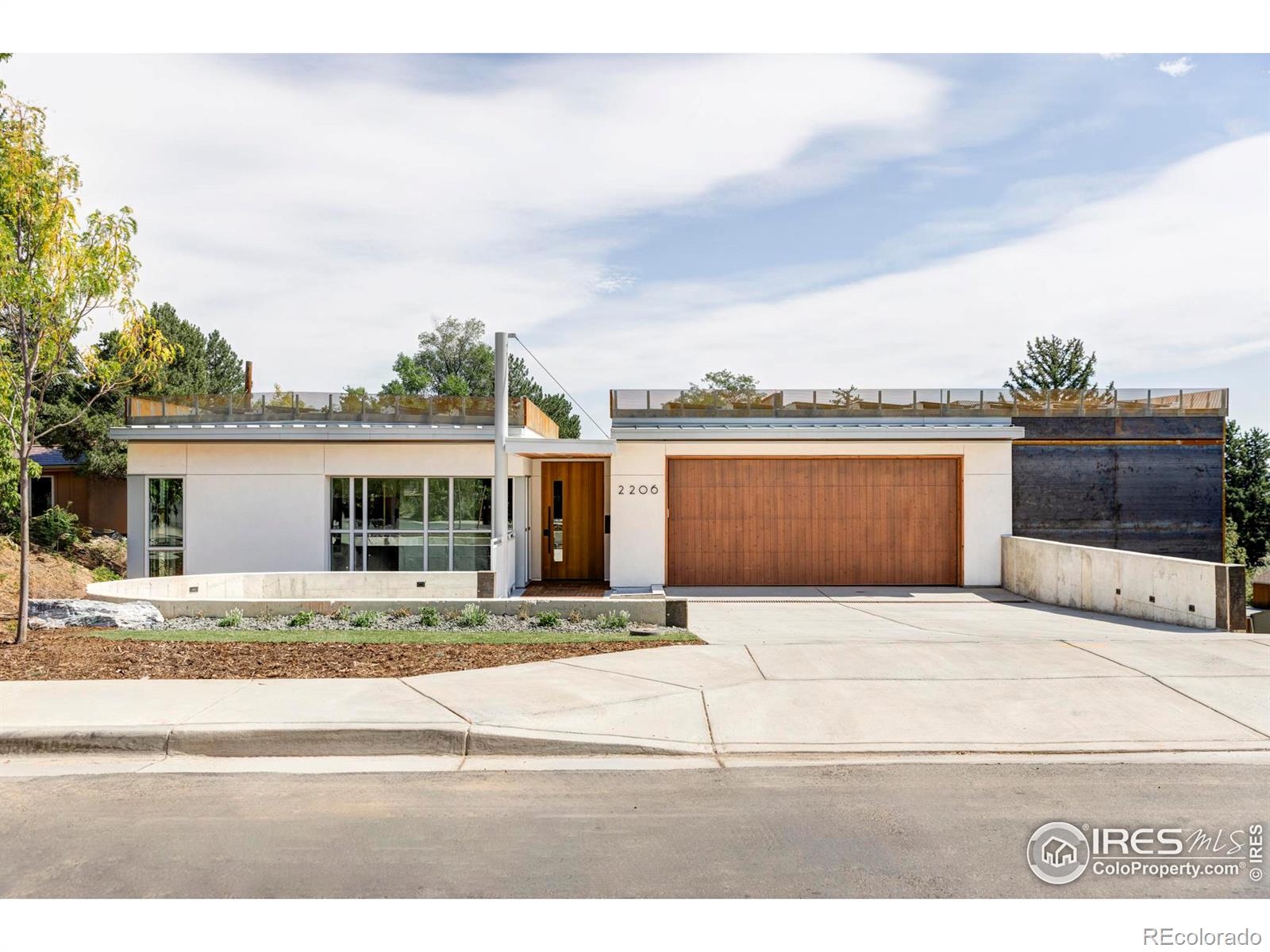 2206  Alpine Drive, boulder MLS: 4567891018764 Beds: 5 Baths: 8 Price: $5,995,000