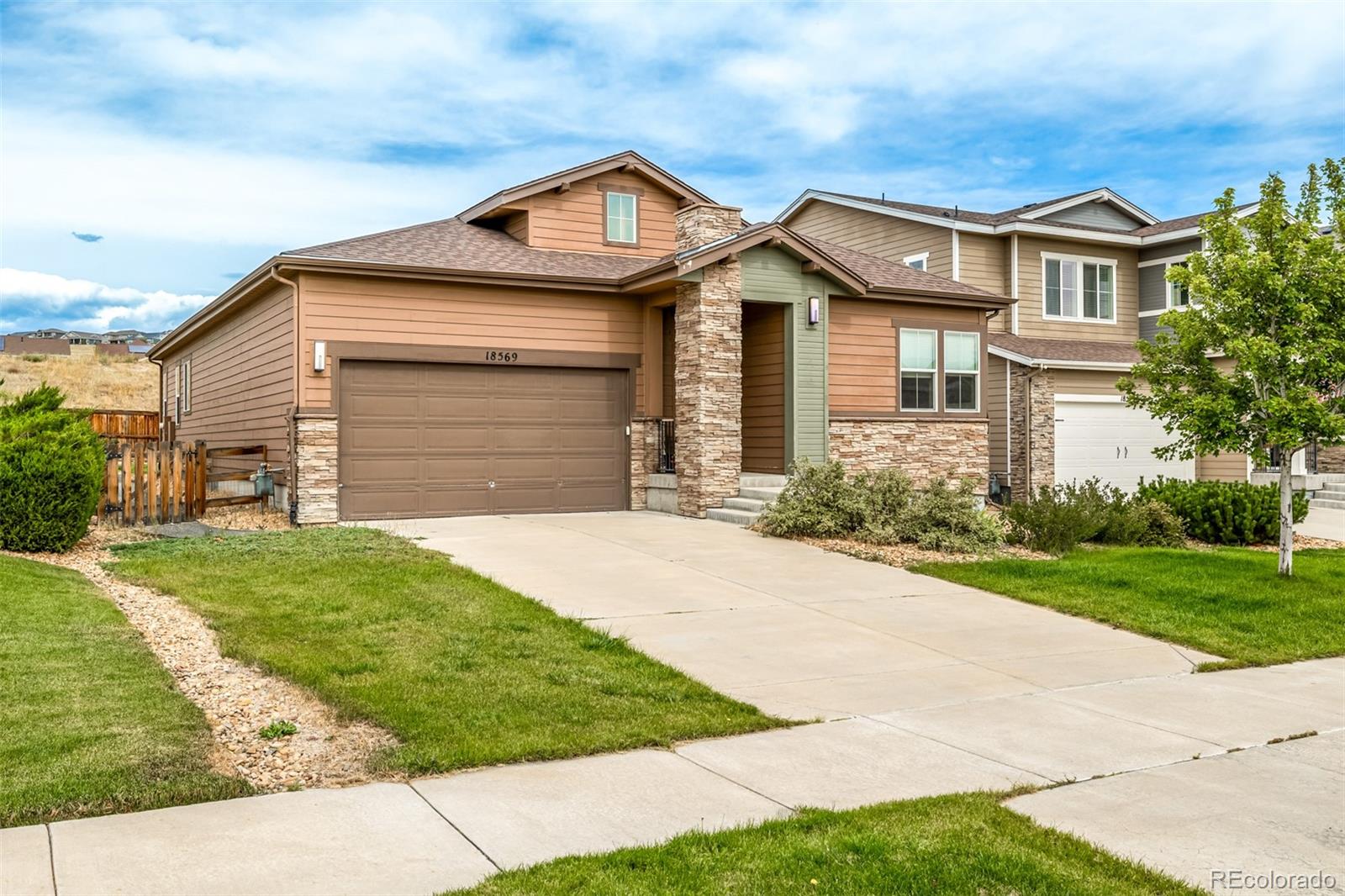 18569 W 84th Place, arvada  House Search MLS Picture