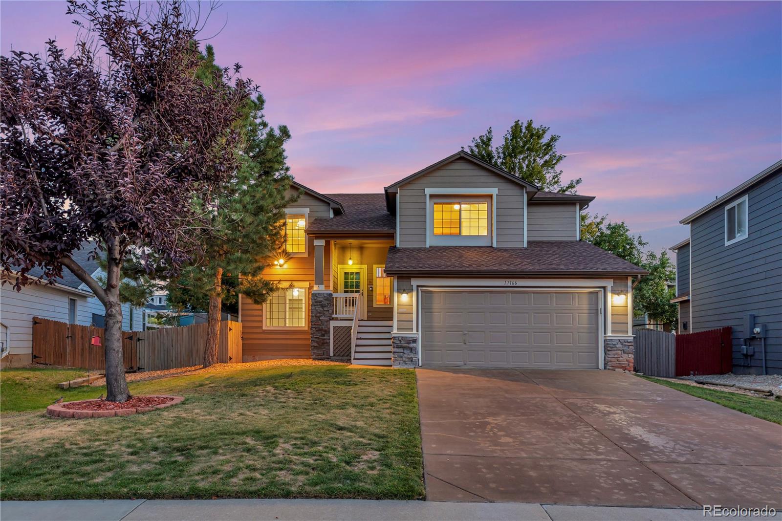 17166  Yellow Rose Way, parker MLS: 9508502 Beds: 5 Baths: 4 Price: $665,000